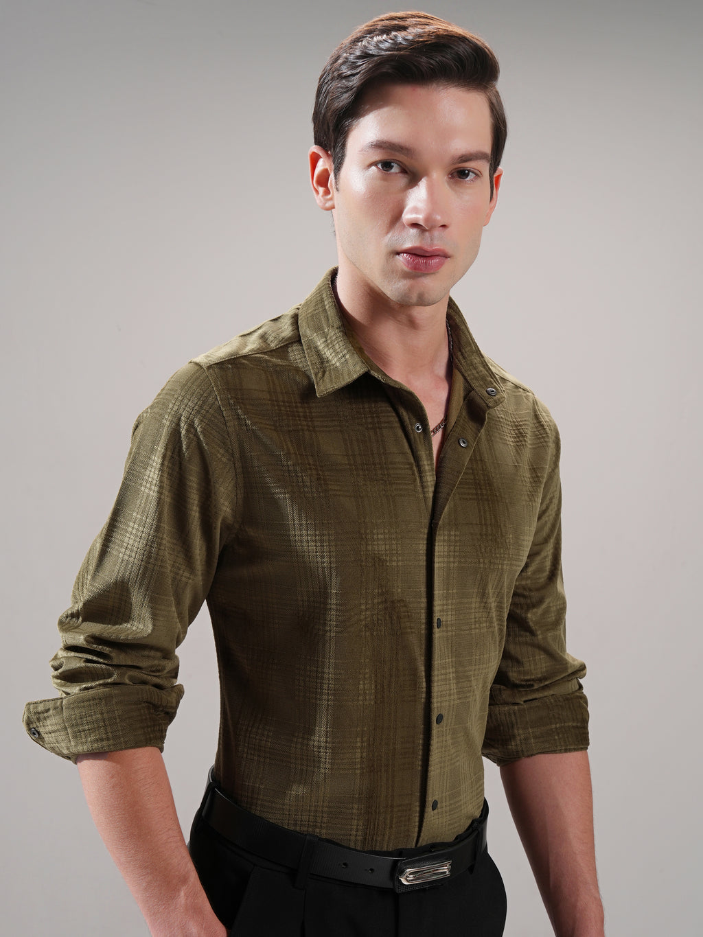 Highlander Men Olive Self Design Slim Fit Casual Shirt - Olive - Image 6
