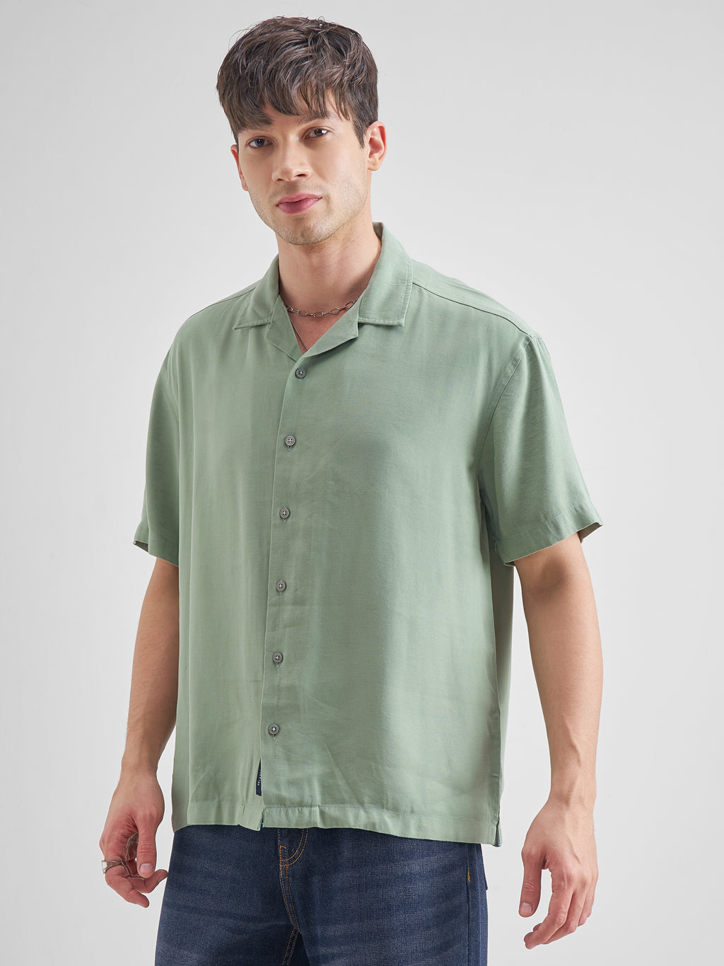 Highlander Men Green Solid Relaxed Fit Casual Shirt - Green - Image 4