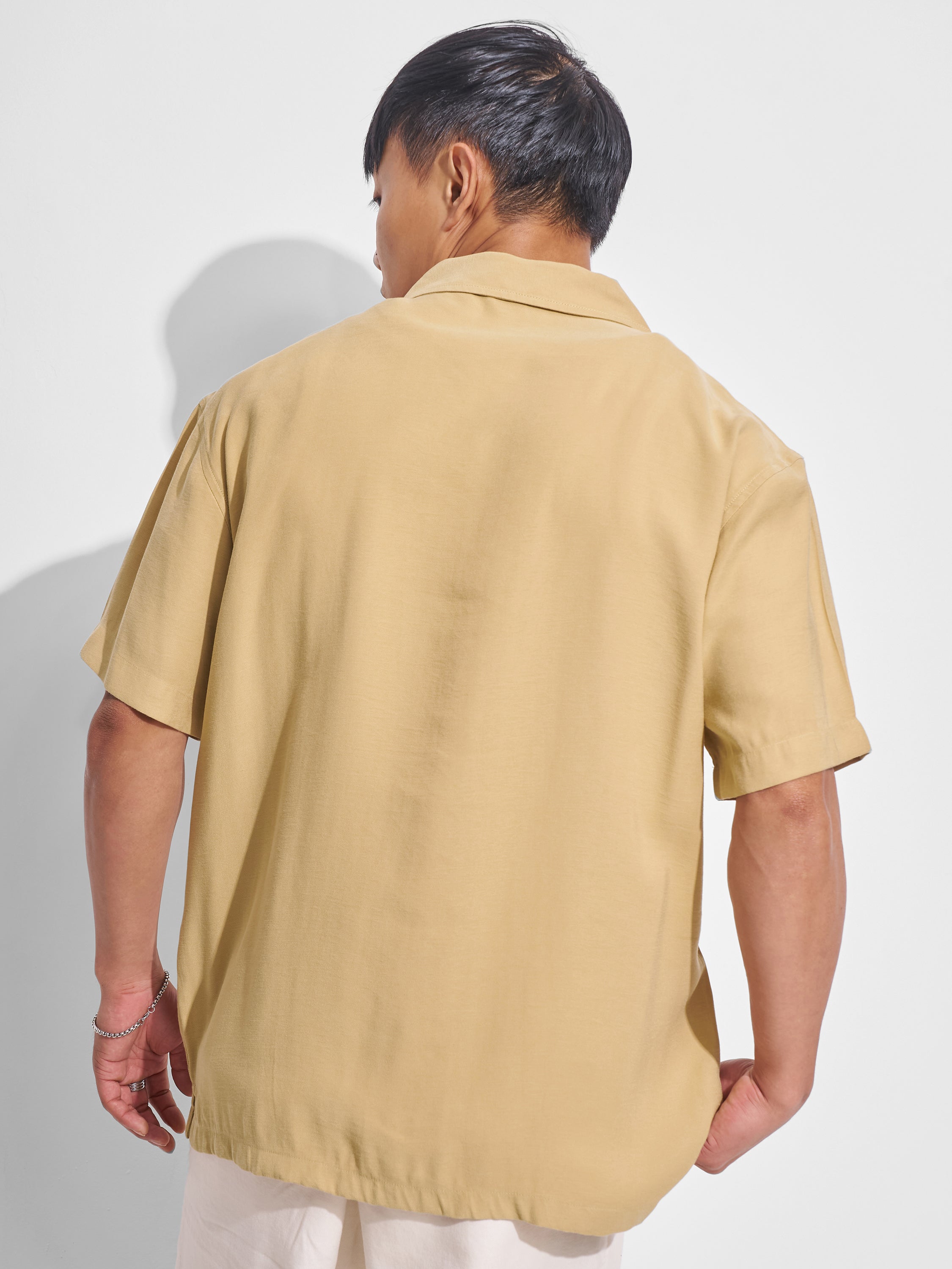 Highlander Men Mustard Solid Relaxed Fit Casual Shirt - Mustard - Image 3