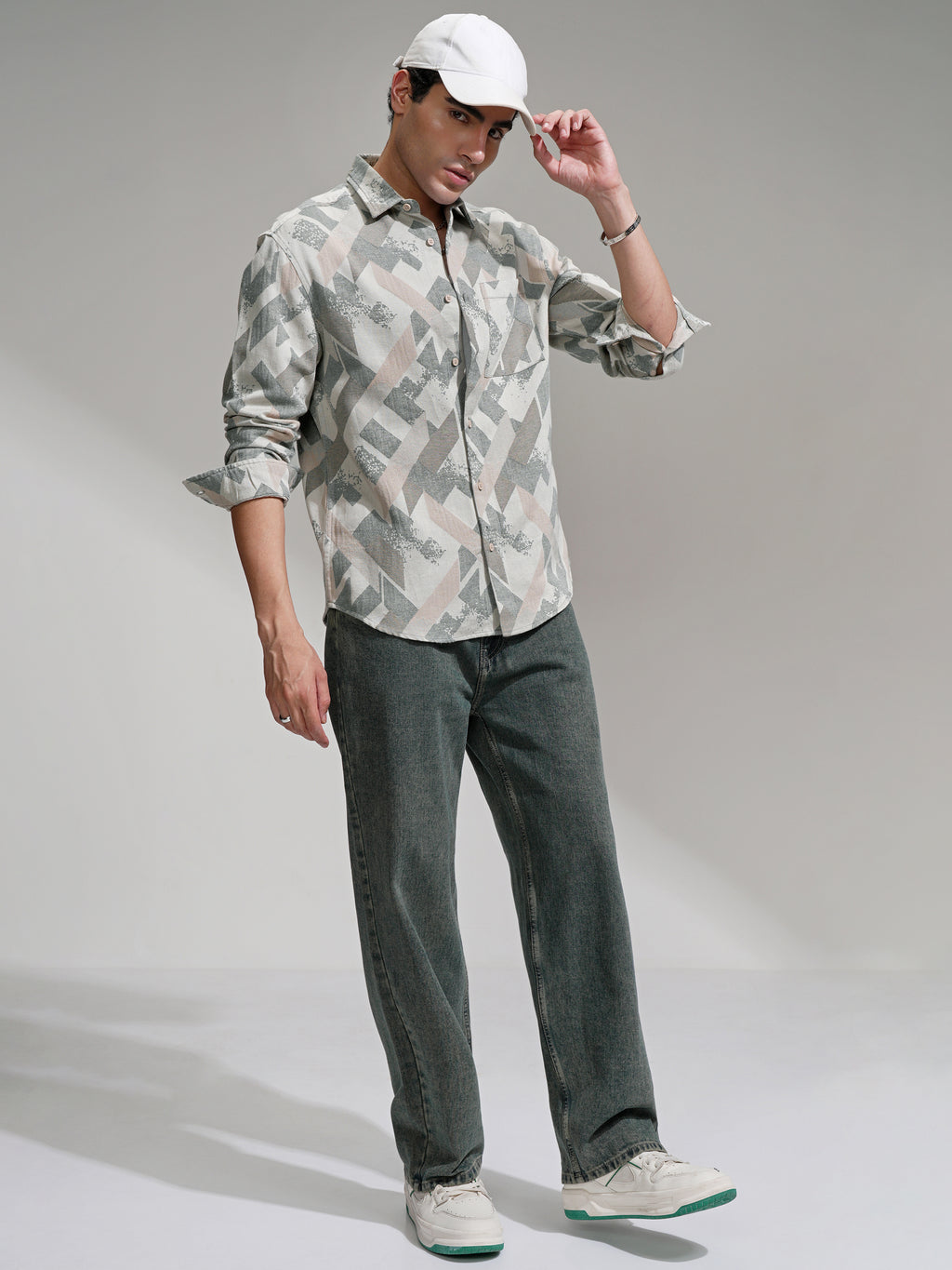Highlander Men Green Printed Relaxed Fit Casual Shirt - Green - Image 2