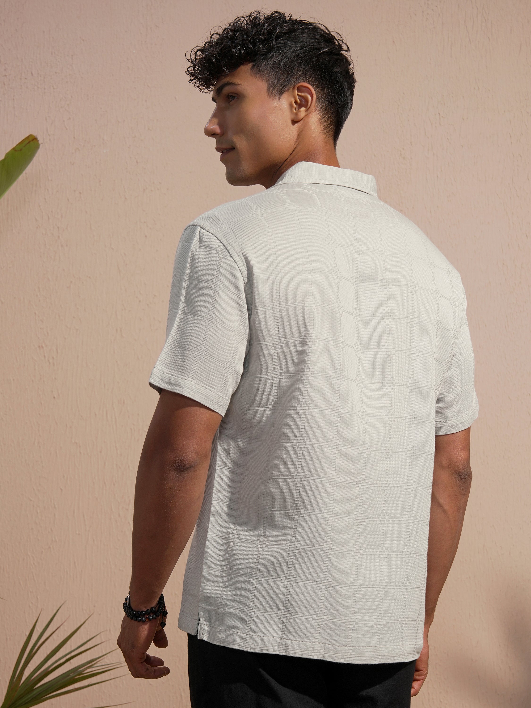 Highlander Men Grey Self Design Relaxed Fit Casual Shirt - Grey - Image 3