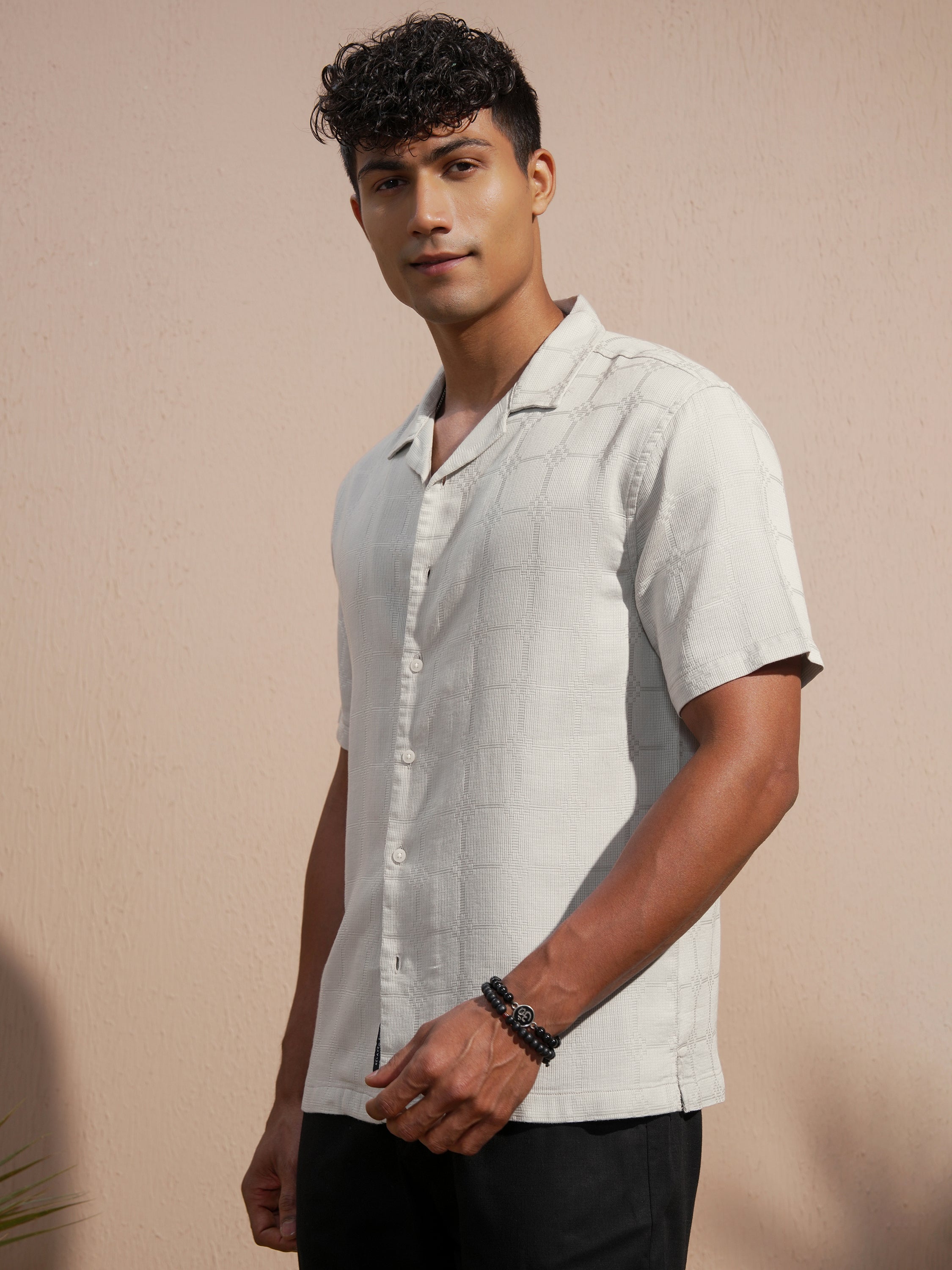 Highlander Men Grey Self Design Relaxed Fit Casual Shirt - Grey - Image 4