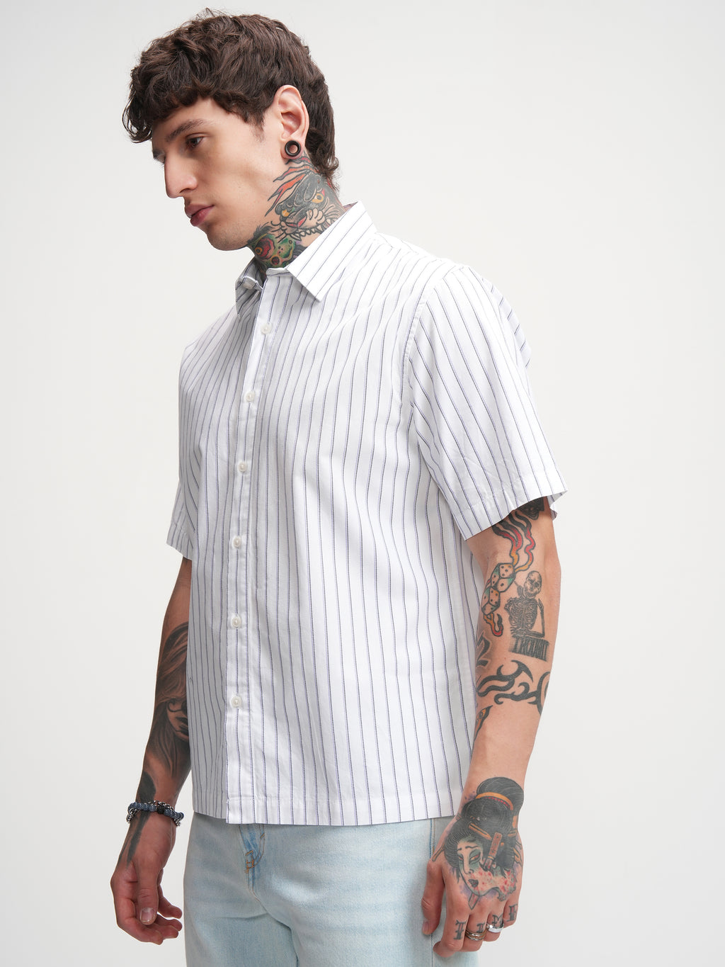 Highlander Men White Striped Boxy Fit Casual Shirt - White - Image 4