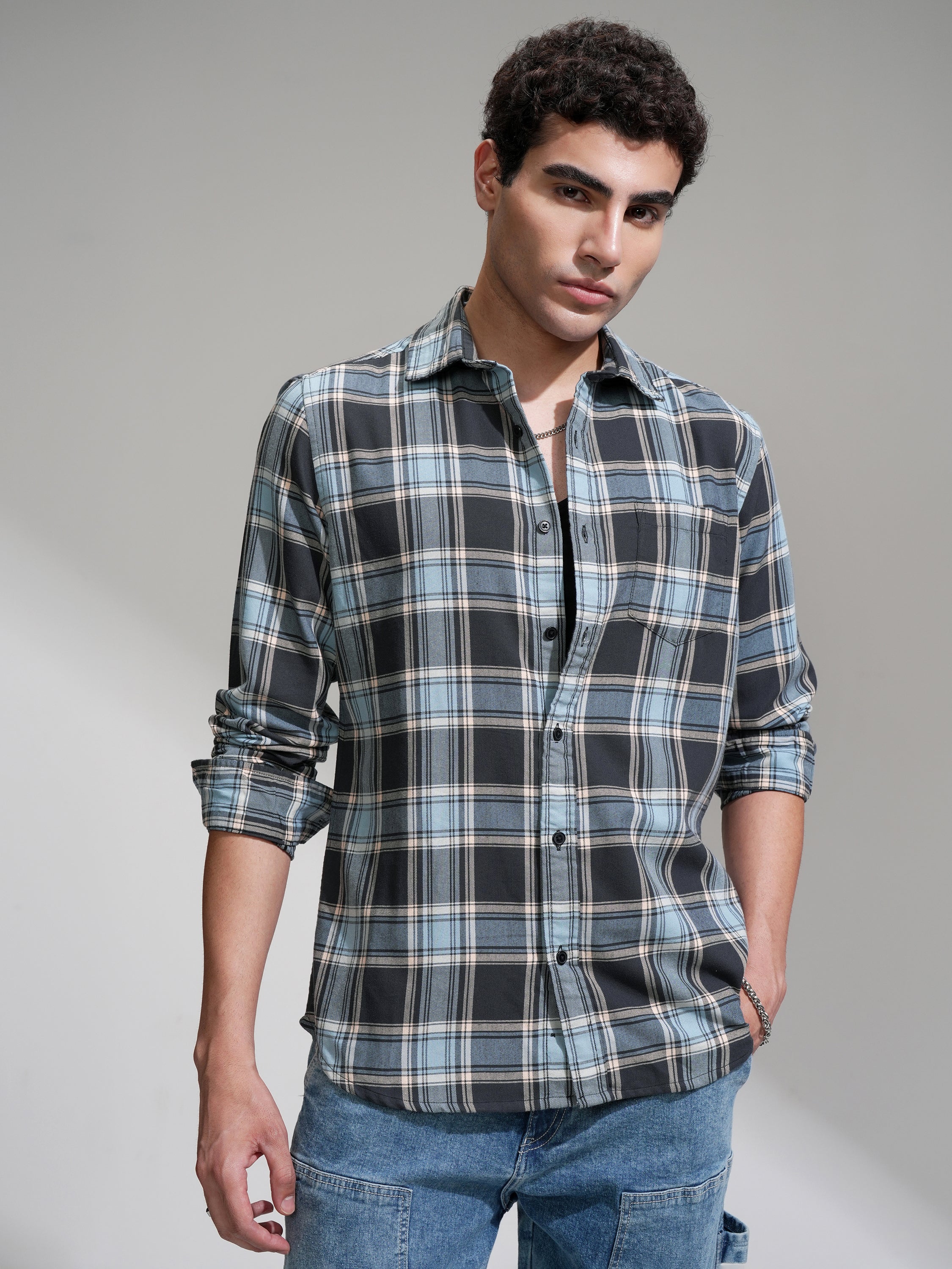 Highlander Men Charcoal Checked Slim Fit Casual Shirt - Charcoal - Image 1
