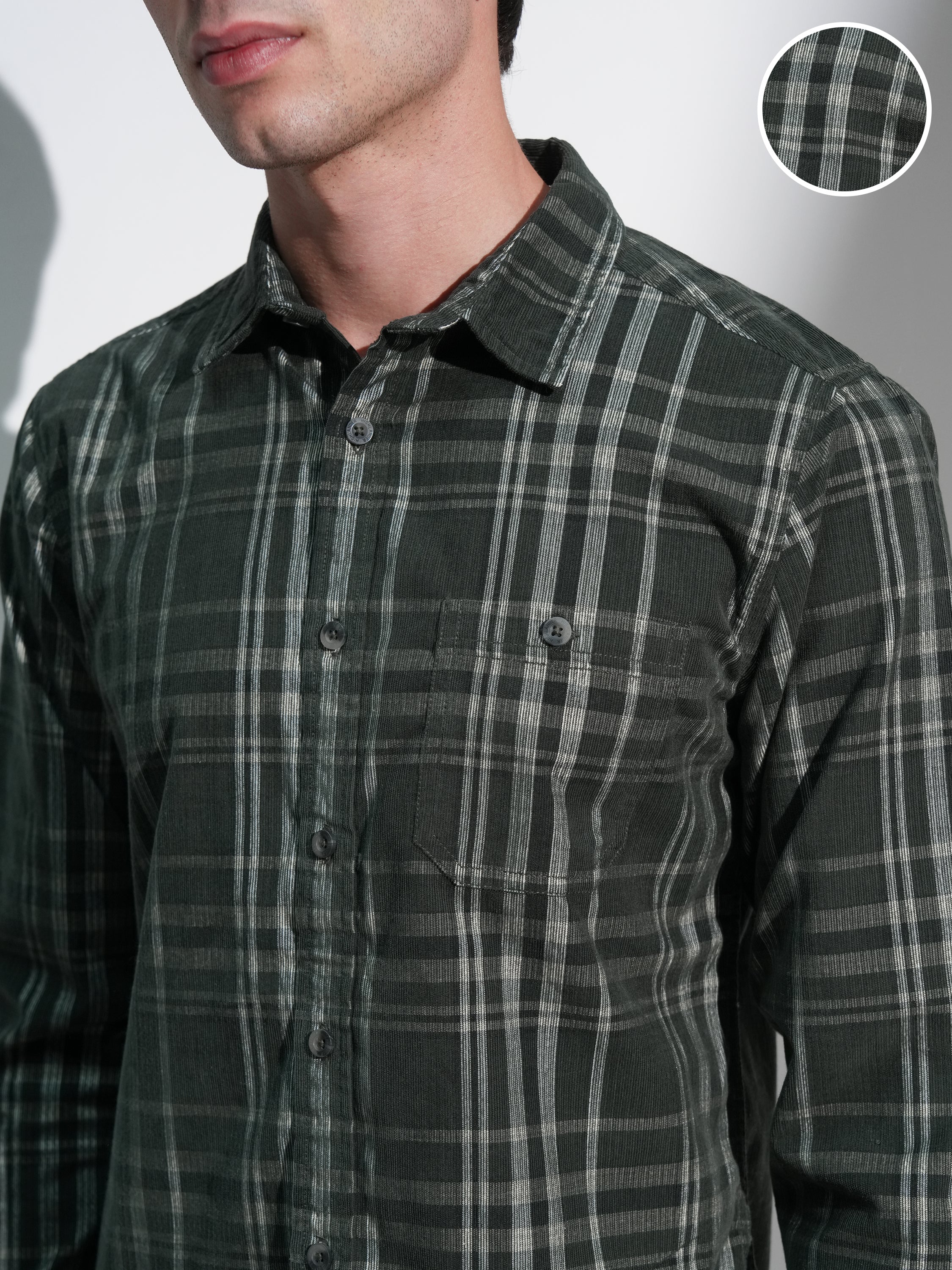 Highlander Men Green Checked Slim Fit Casual Shirt - Green - Image 5