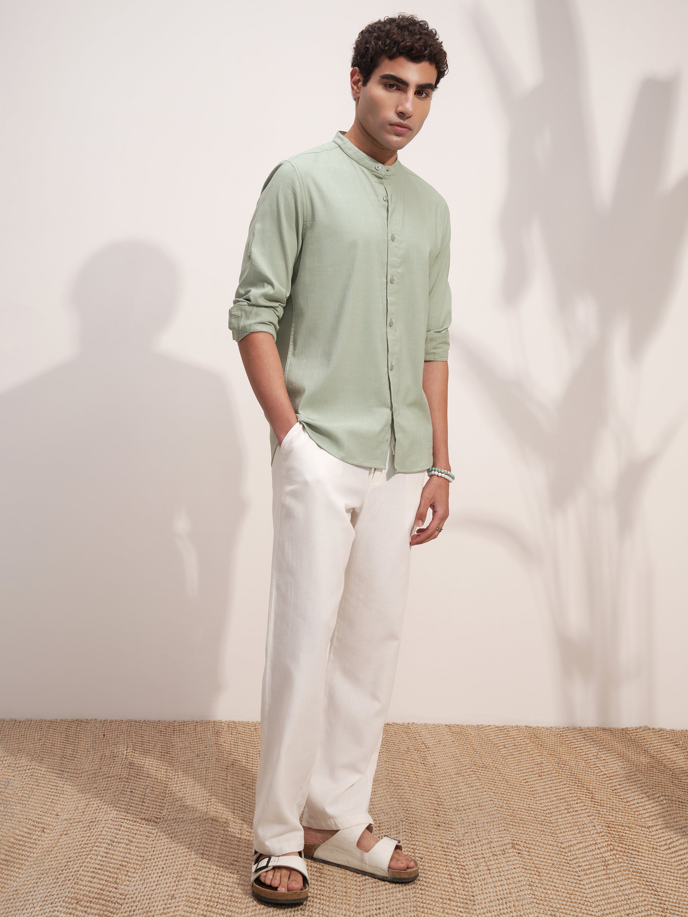 Highlander Men Green Solid Slim Fit Casual Shirt - Green - Image 2