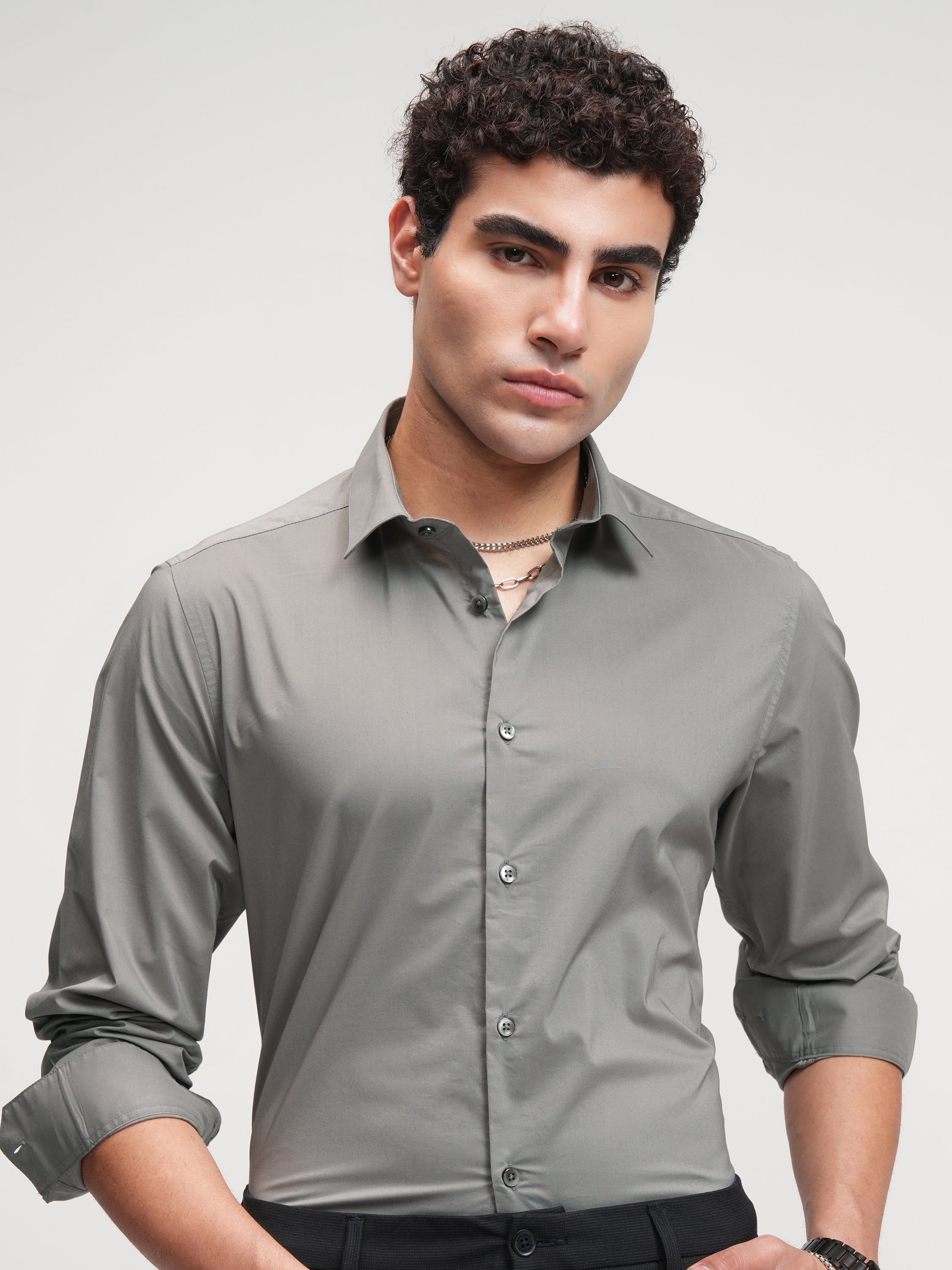 Highlander Men Grey Solid Slim Fit Casual Shirt - Grey - Image 1
