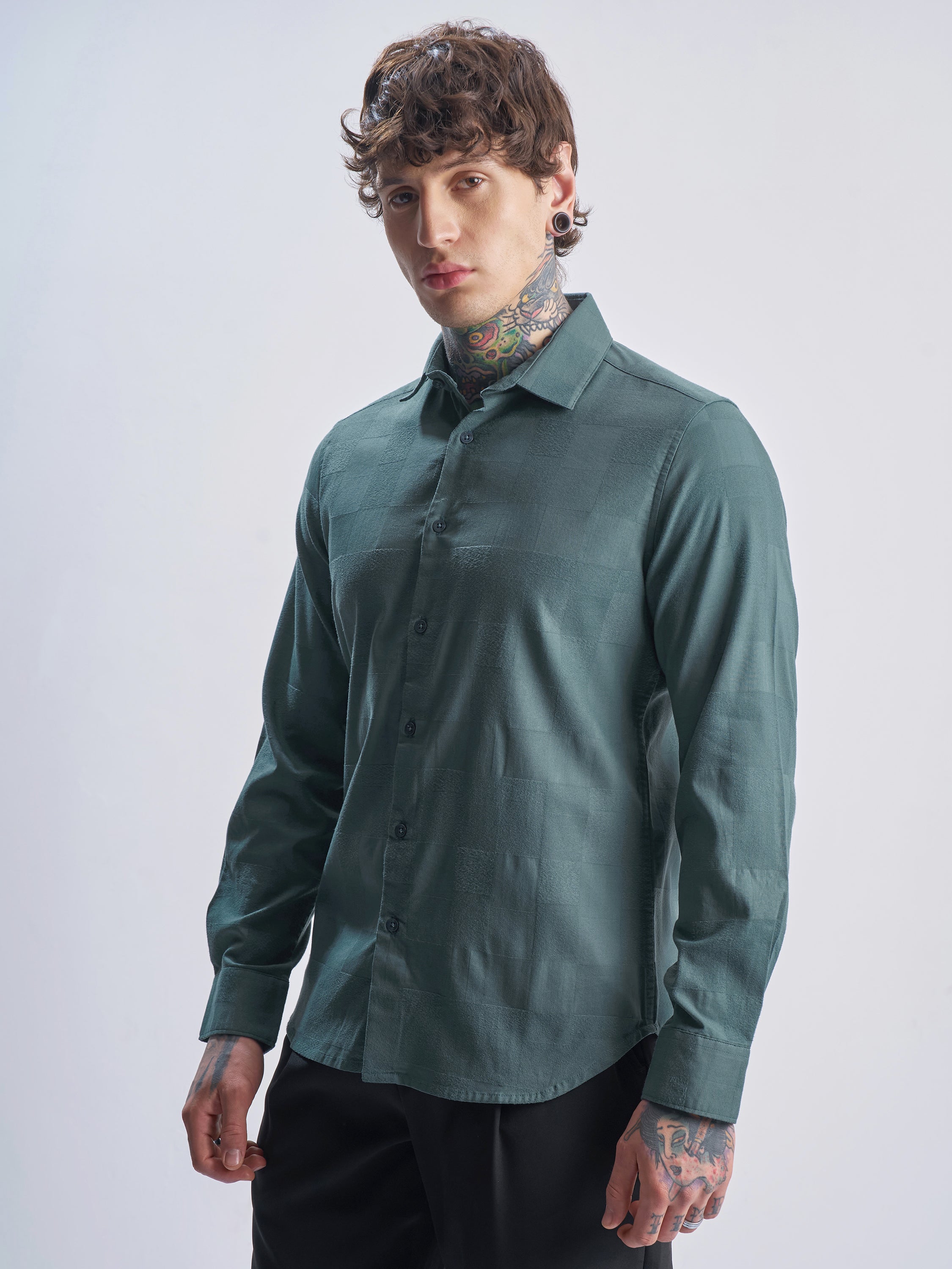 Highlander Men Green Self Design Slim Fit Casual Shirt - Green - Image 4