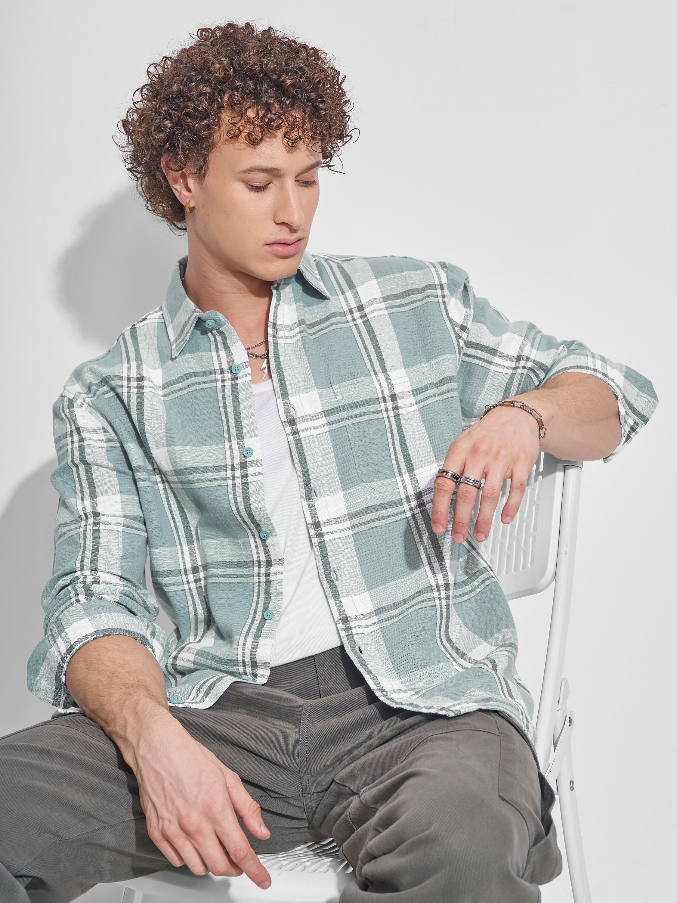 Highlander Men Green Checked Slim Fit Casual Shirt - Green - Image 1