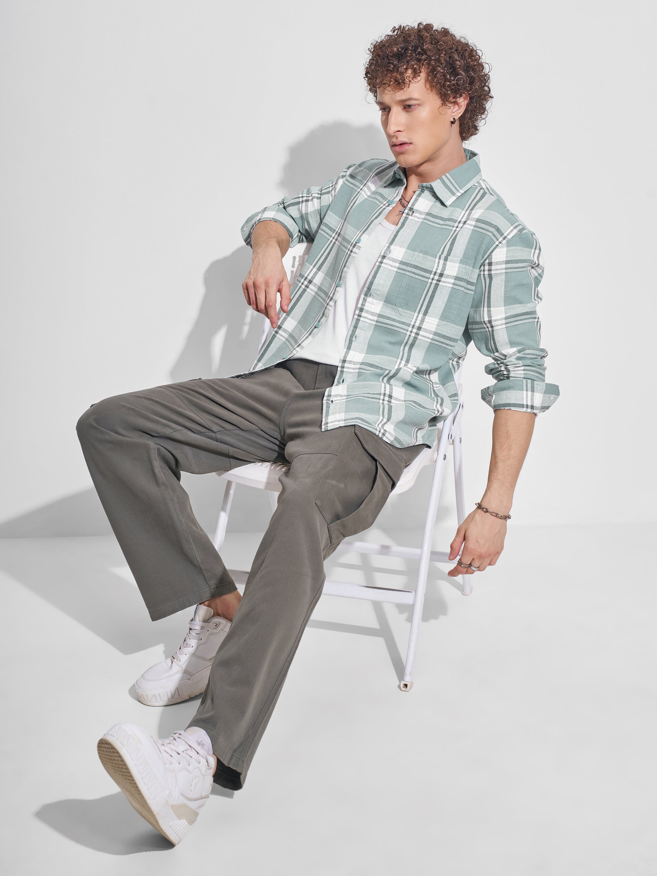 Highlander Men Green Checked Slim Fit Casual Shirt - Green - Image 2