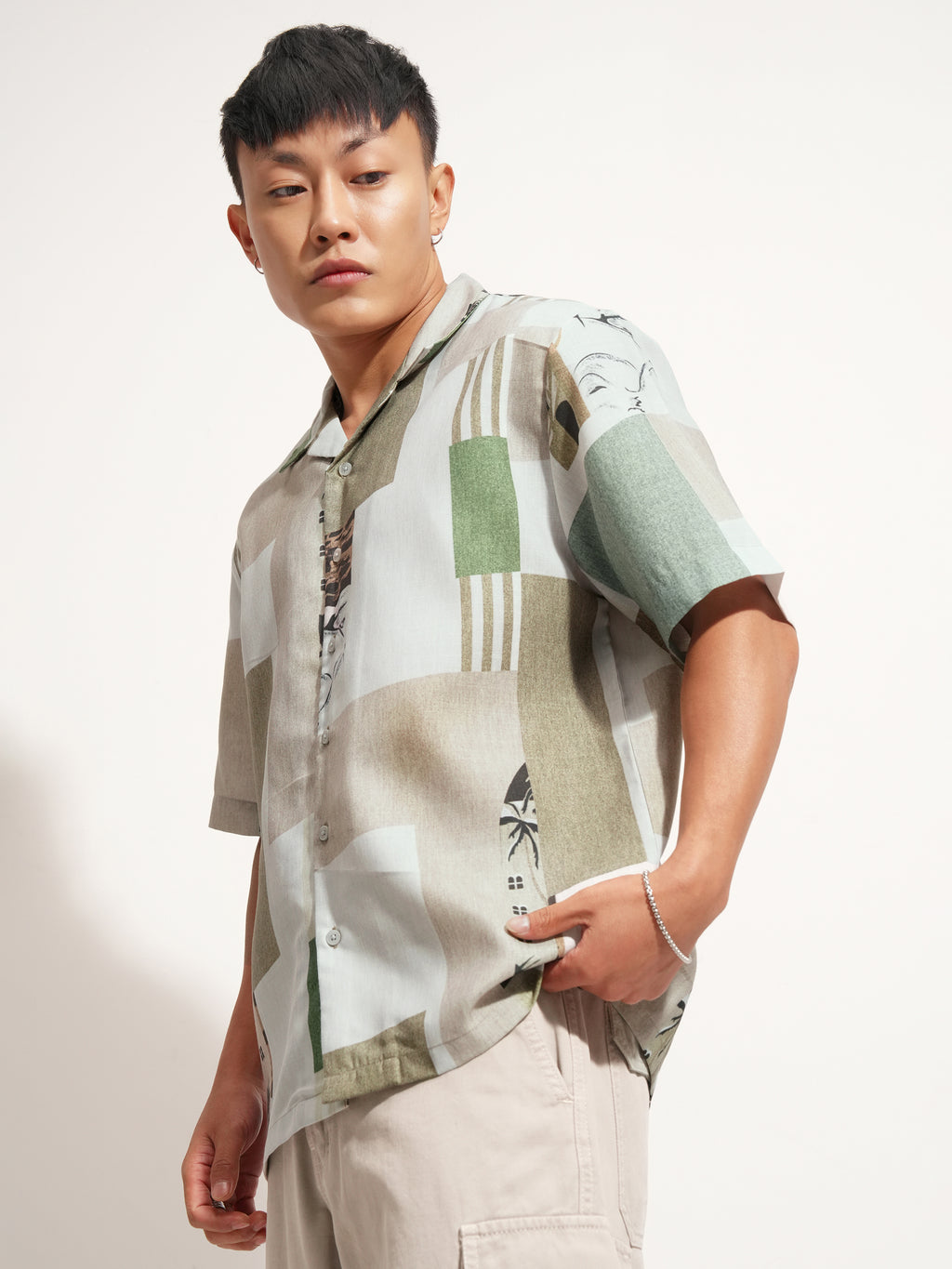 Highlander Men Green Printed Boxy Fit Casual Shirt - Green - Image 4