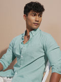 Highlander Men Green Solid Slim Fit Casual Shirt - Green - Image 1