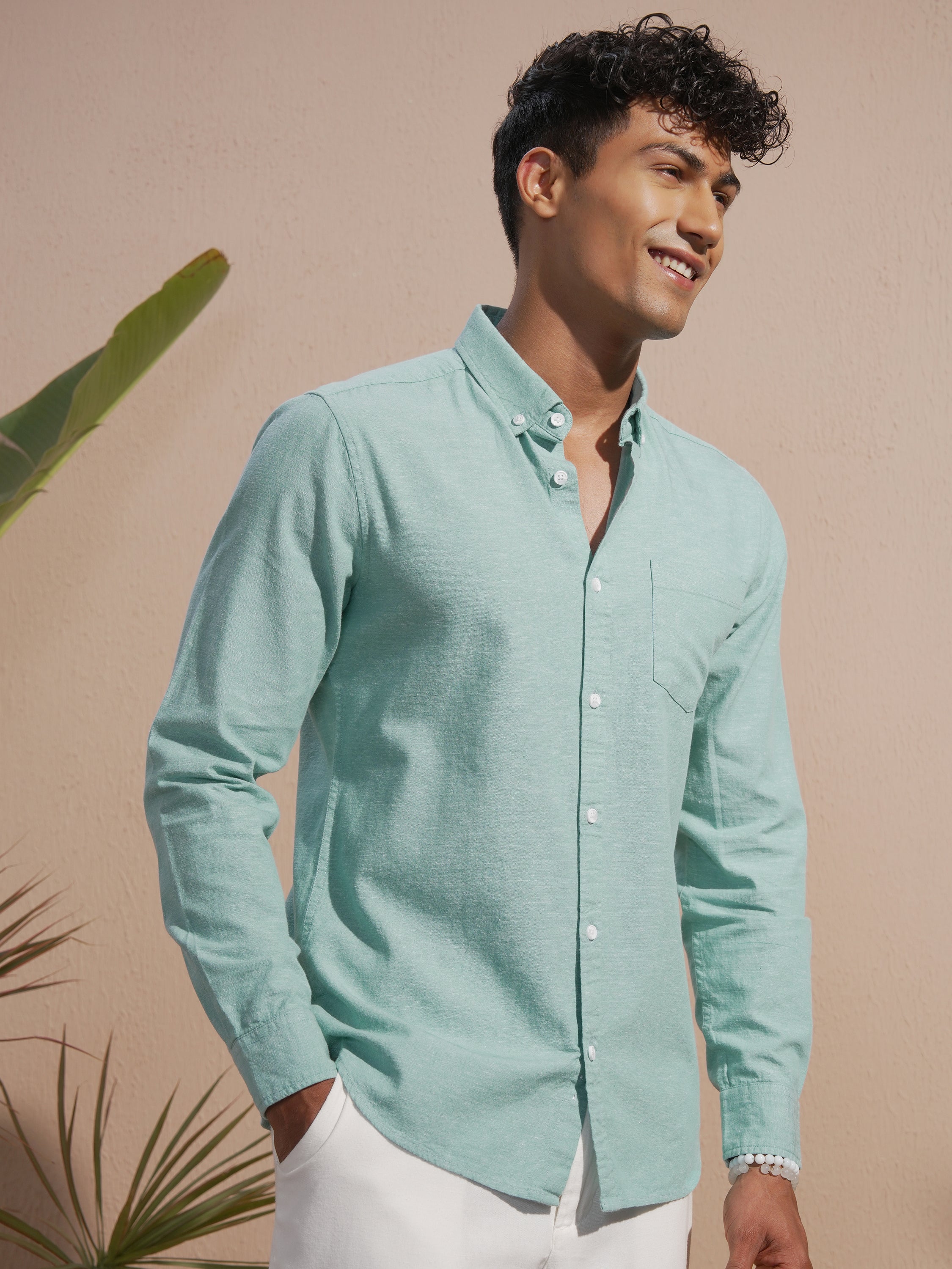 Highlander Men Green Solid Slim Fit Casual Shirt - Green - Image 6