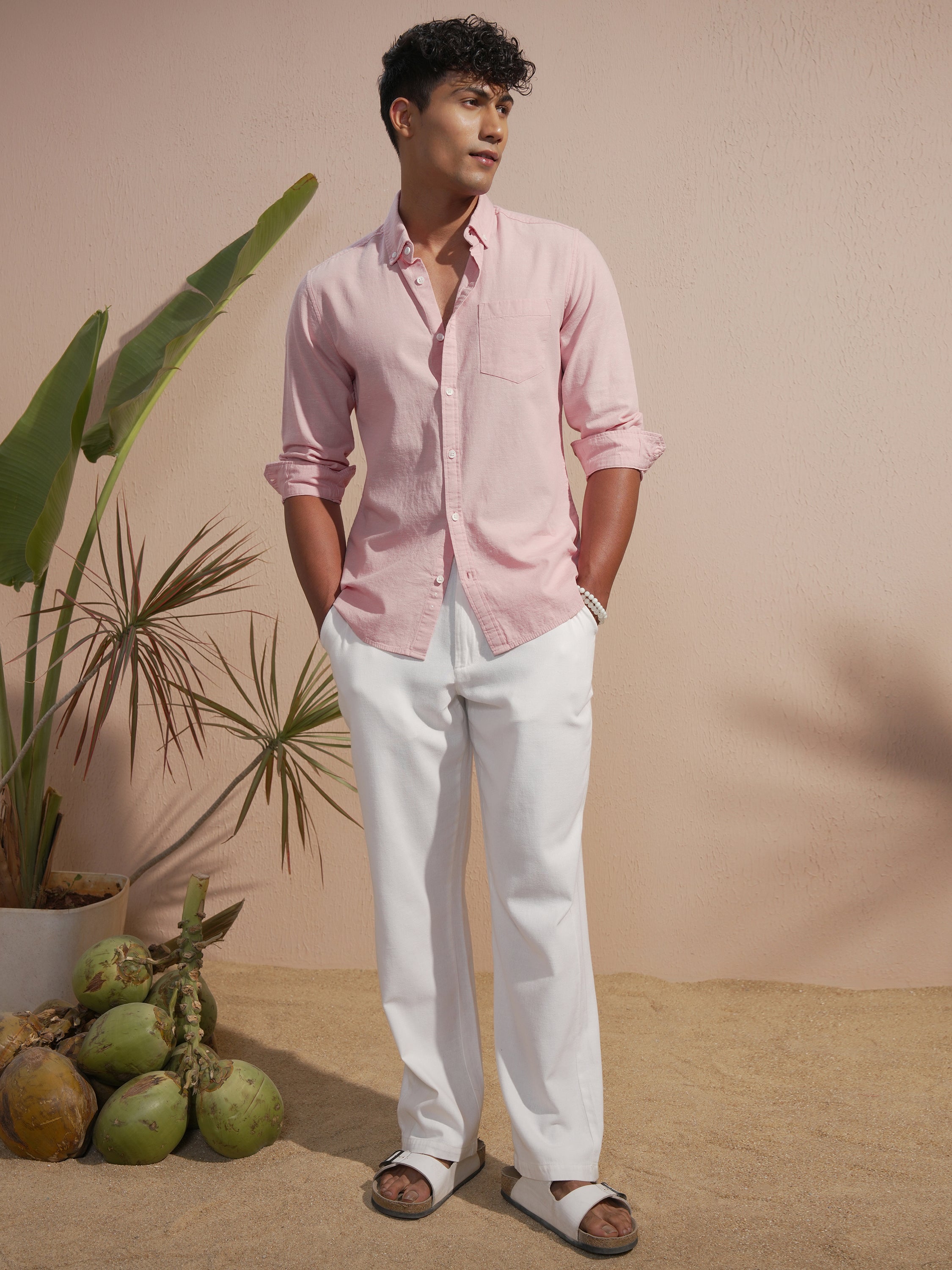 Highlander Men Pink Solid Slim Fit Casual Shirt - Pink - Image 2