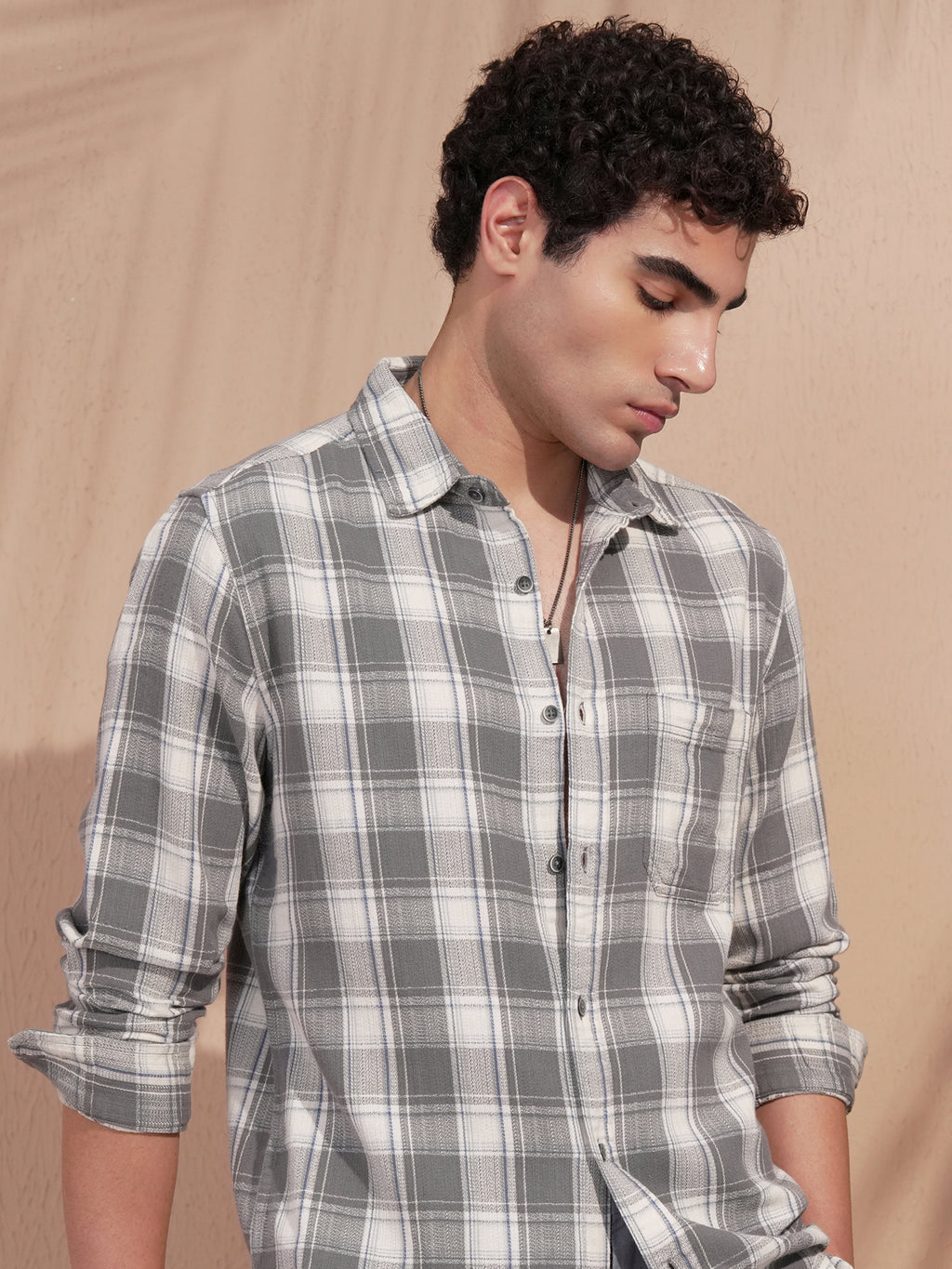 Highlander Men Grey Checked Slim Fit Casual Shirt - Grey - Image 1