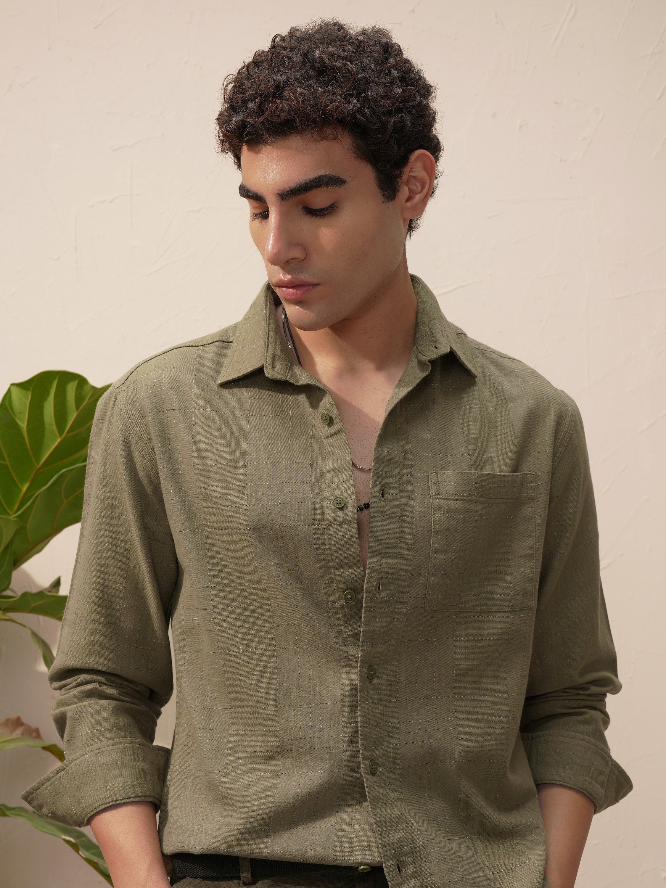 Highlander Men Green Self Design Relaxed Fit Casual Shirt - Green - Image 1