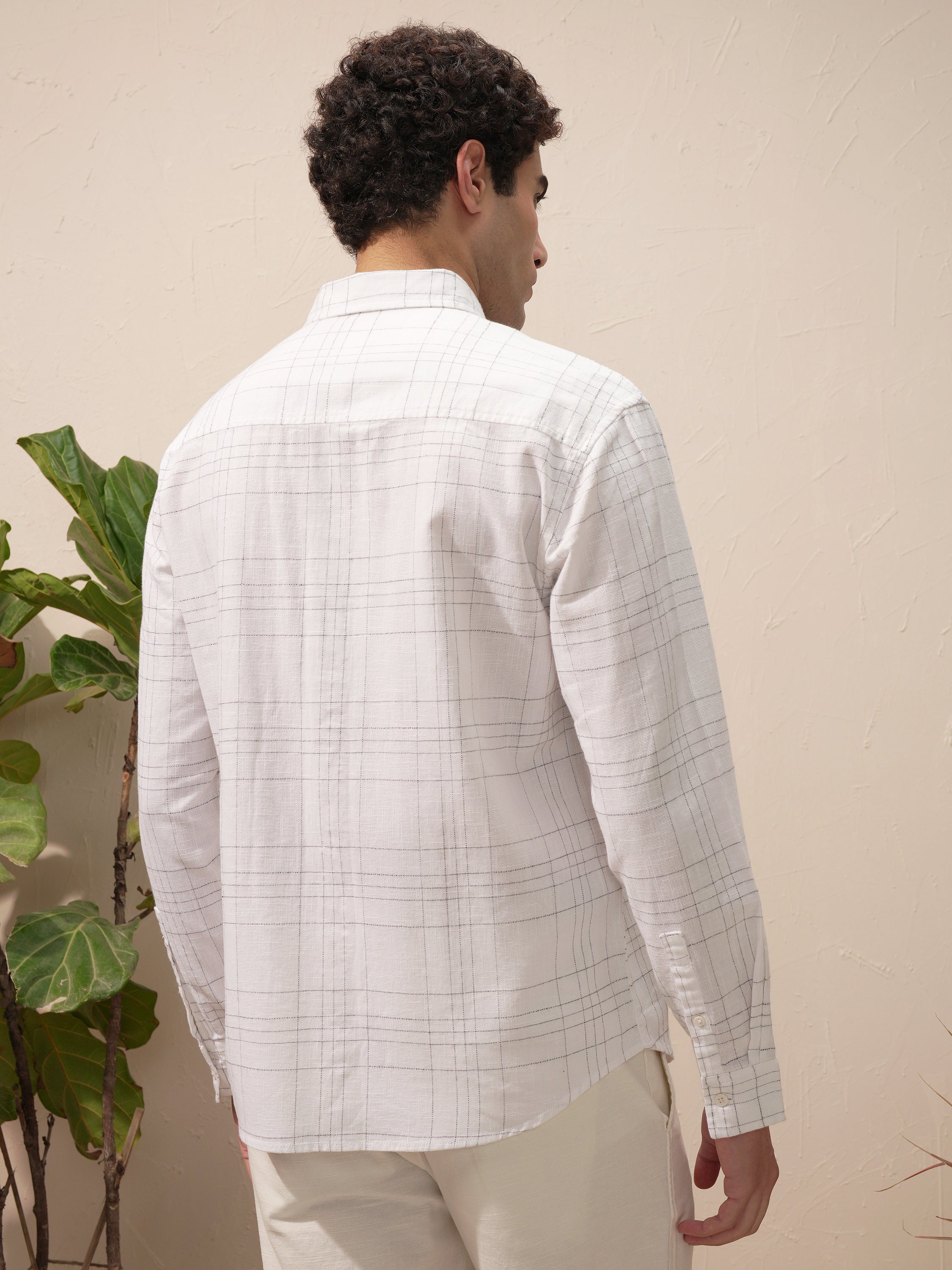 Highlander Men White Checked Relaxed Fit Casual Shirt - White - Image 3