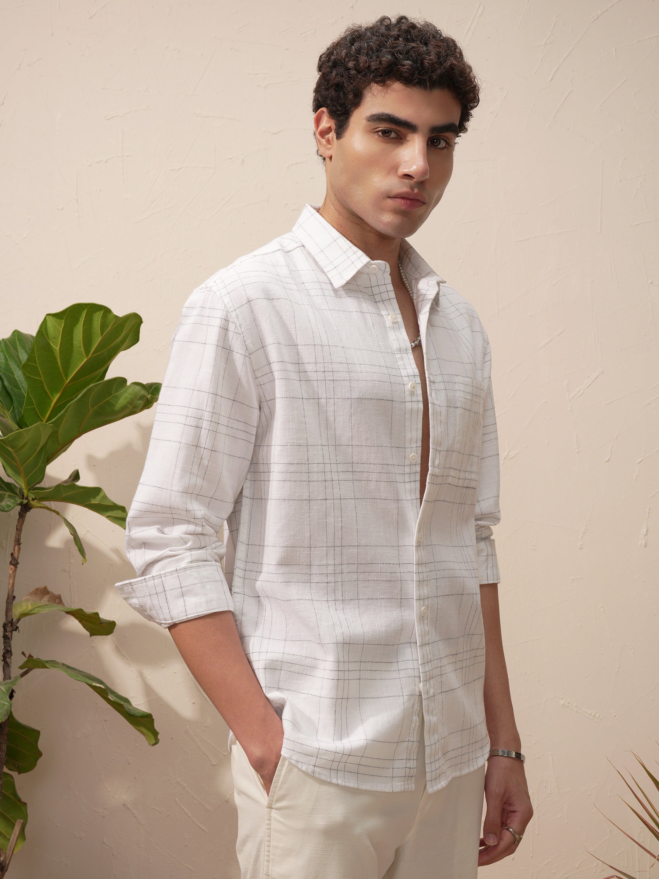 Highlander Men White Checked Relaxed Fit Casual Shirt - White - Image 6