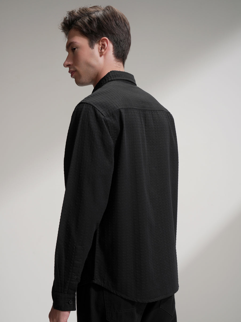 Highlander Men Black Checked Relaxed Fit Casual Shirt - Black - Image 3