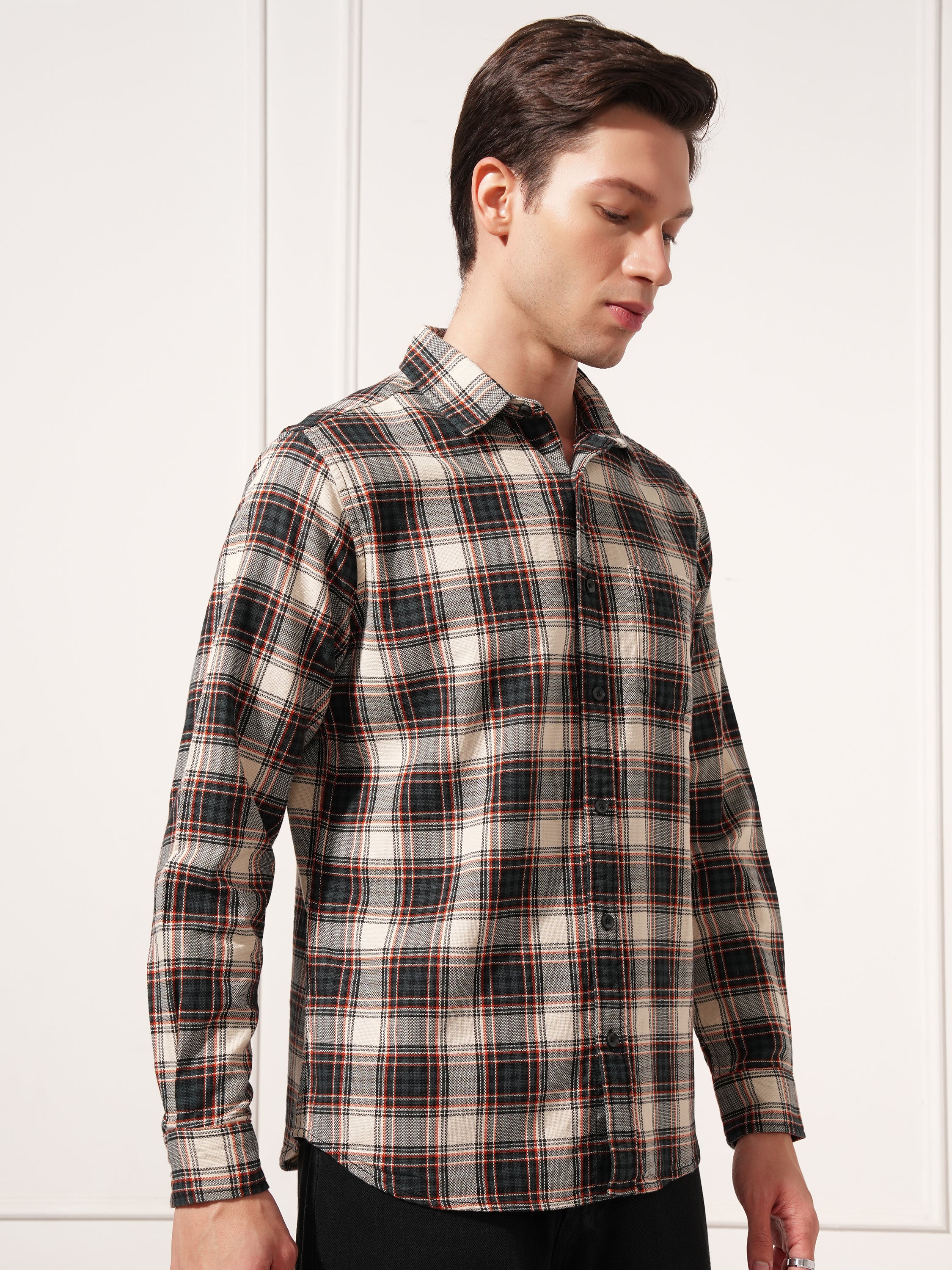 Highlander Men Green Checked Slim Fit Casual Shirt - Green - Image 6