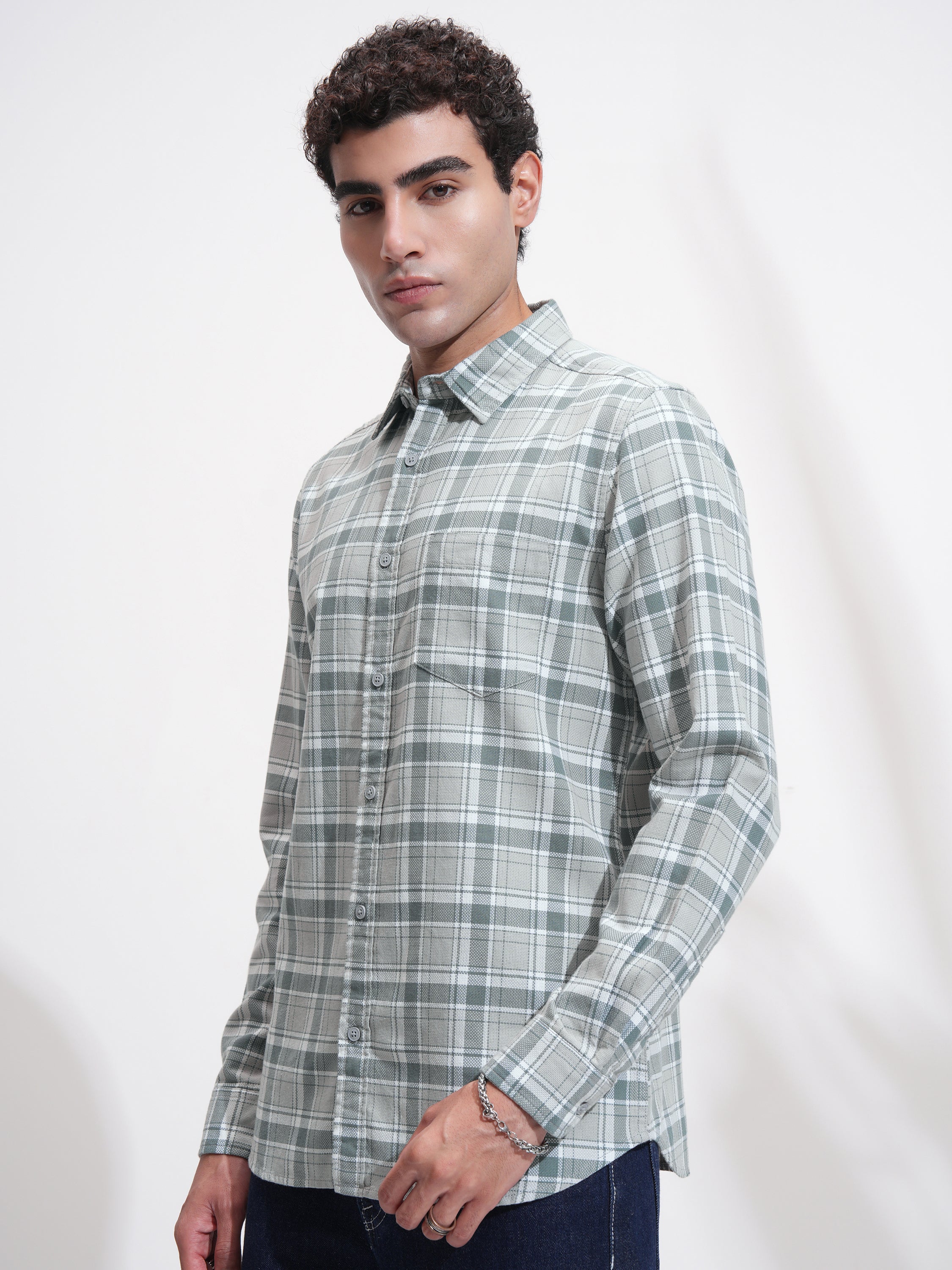 Highlander Men Grey Checked Slim Fit Casual Shirt - Grey - Image 4