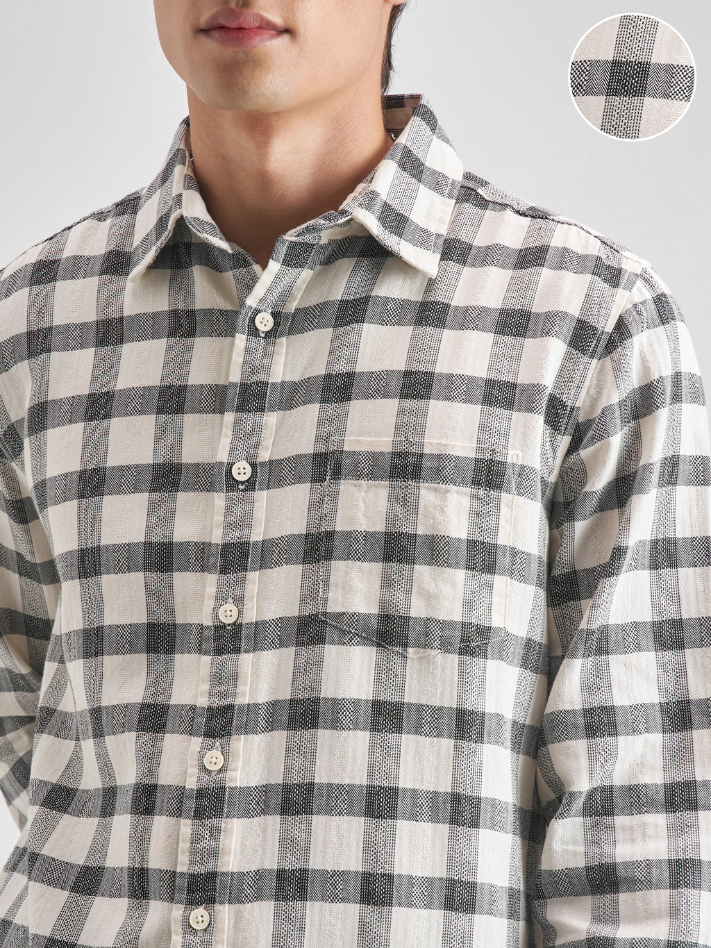 Highlander Men Off White Checked Regular Fit Casual shirt - Off White - Image 5