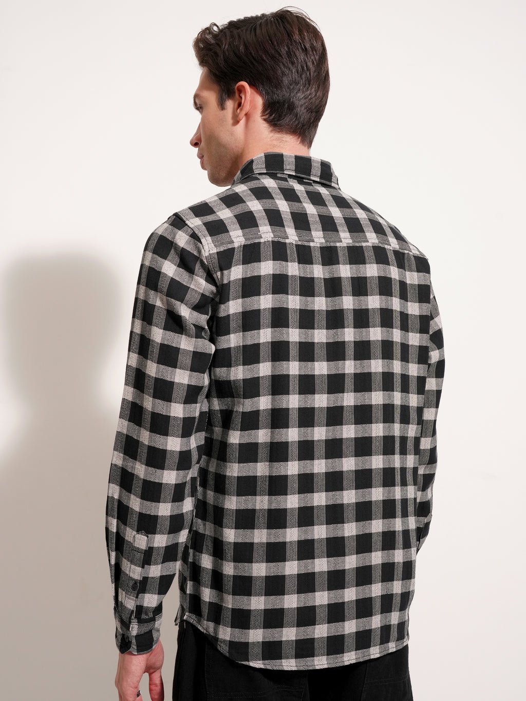 Highlander Men Black Checked Slim Fit Casual Shirt - Black - Image 3