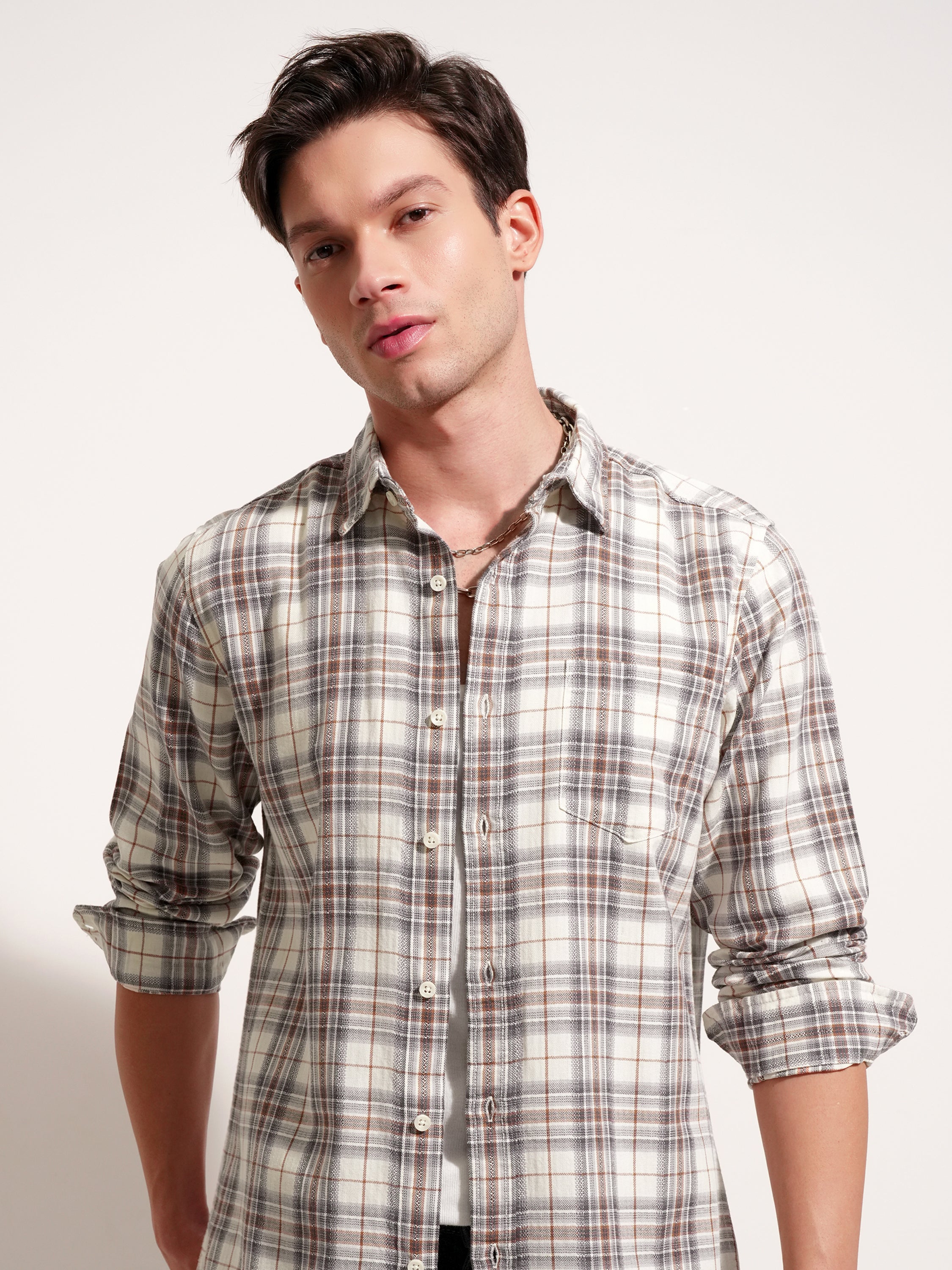 Highlander Men Cream Checked Slim Fit Casual Shirt - Cream - Image 1