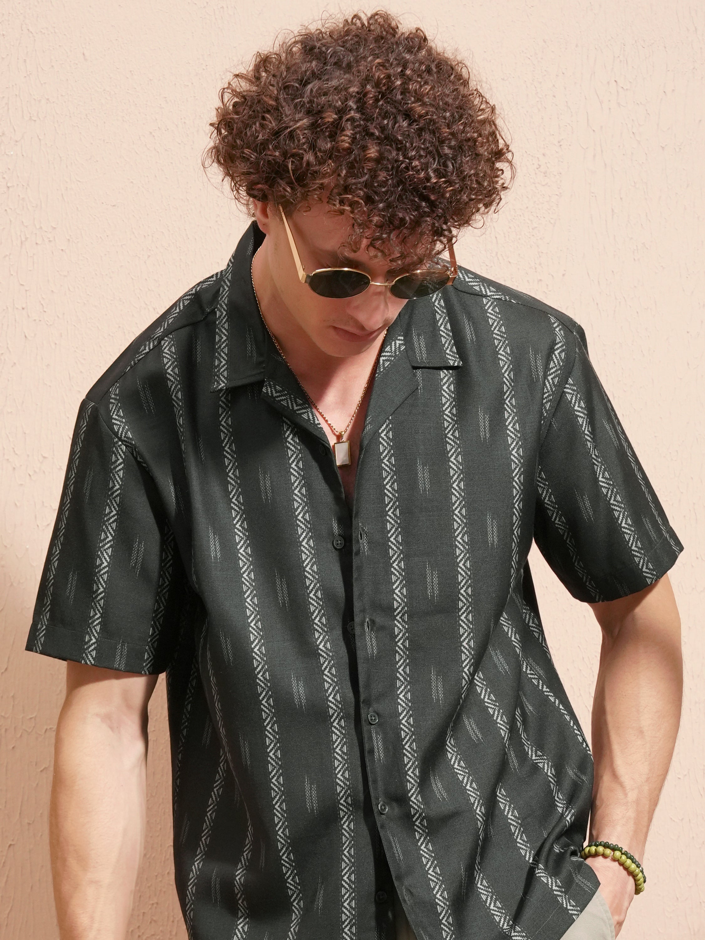 Highlander Men Green Printed Relaxed Fit Casual Shirt - Green - Image 1