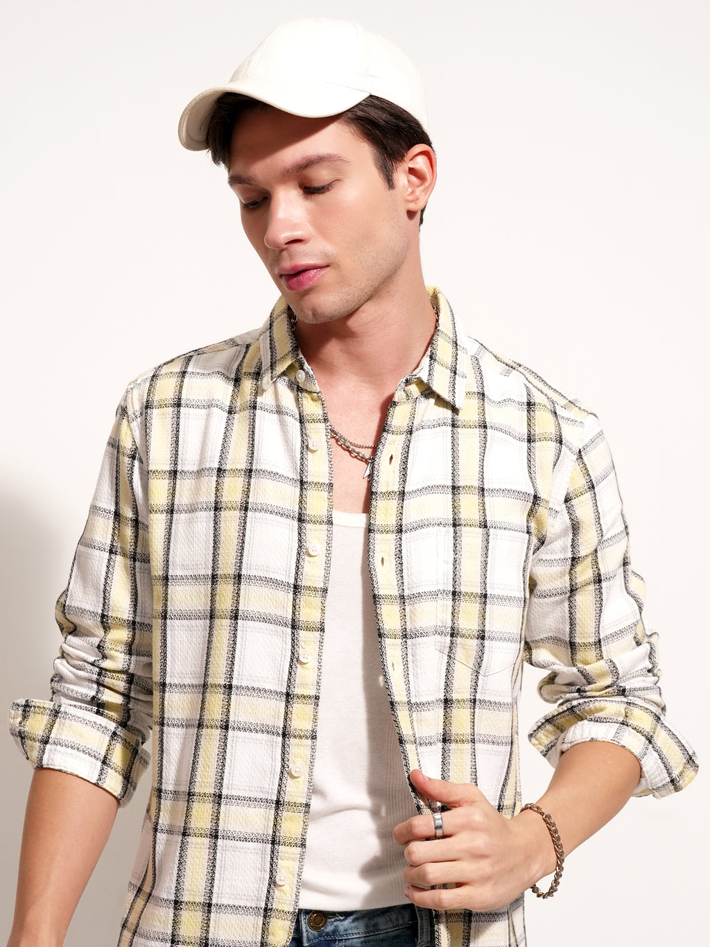 Highlander Men White Checked Slim Fit Casual Shirt - White - Image 1