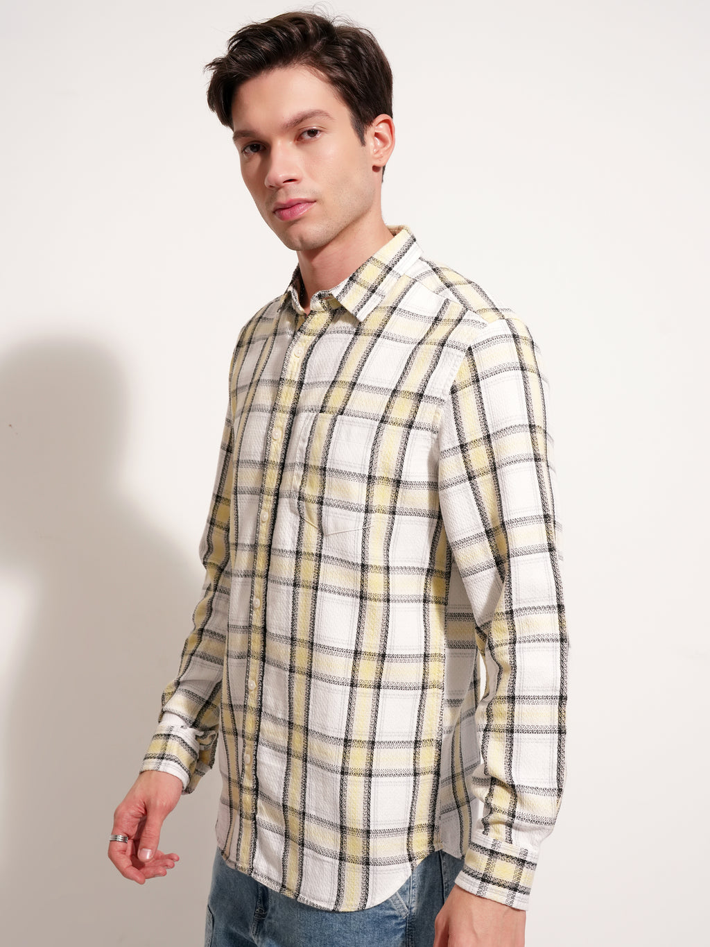 Highlander Men White Checked Slim Fit Casual Shirt - White - Image 4
