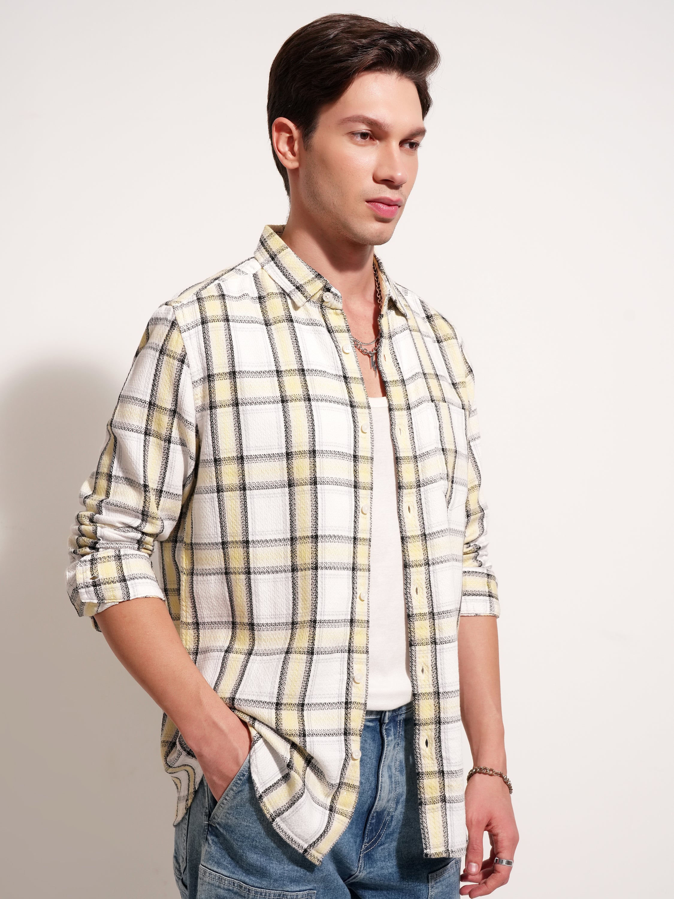 Highlander Men White Checked Slim Fit Casual Shirt - White - Image 6