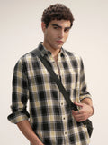 Highlander Men Black Checked Slim Fit Casual Shirt - Black - Image 1