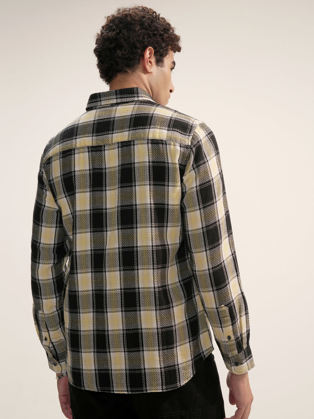 Highlander Men Black Checked Slim Fit Casual Shirt - Black - Image 3