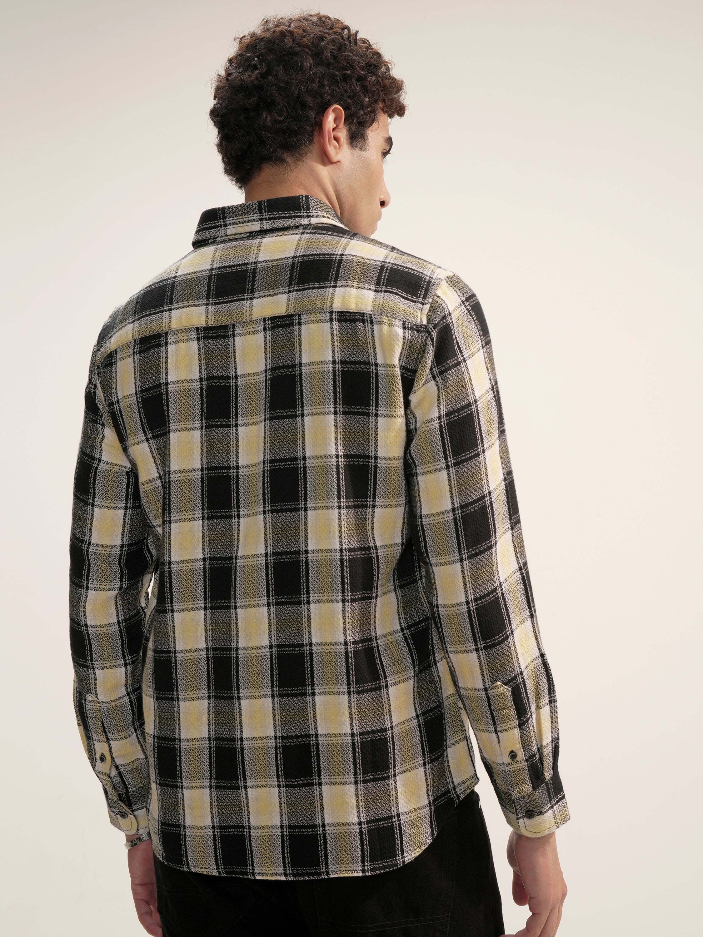 Highlander Men Black Checked Slim Fit Casual Shirt - Black - Image 3