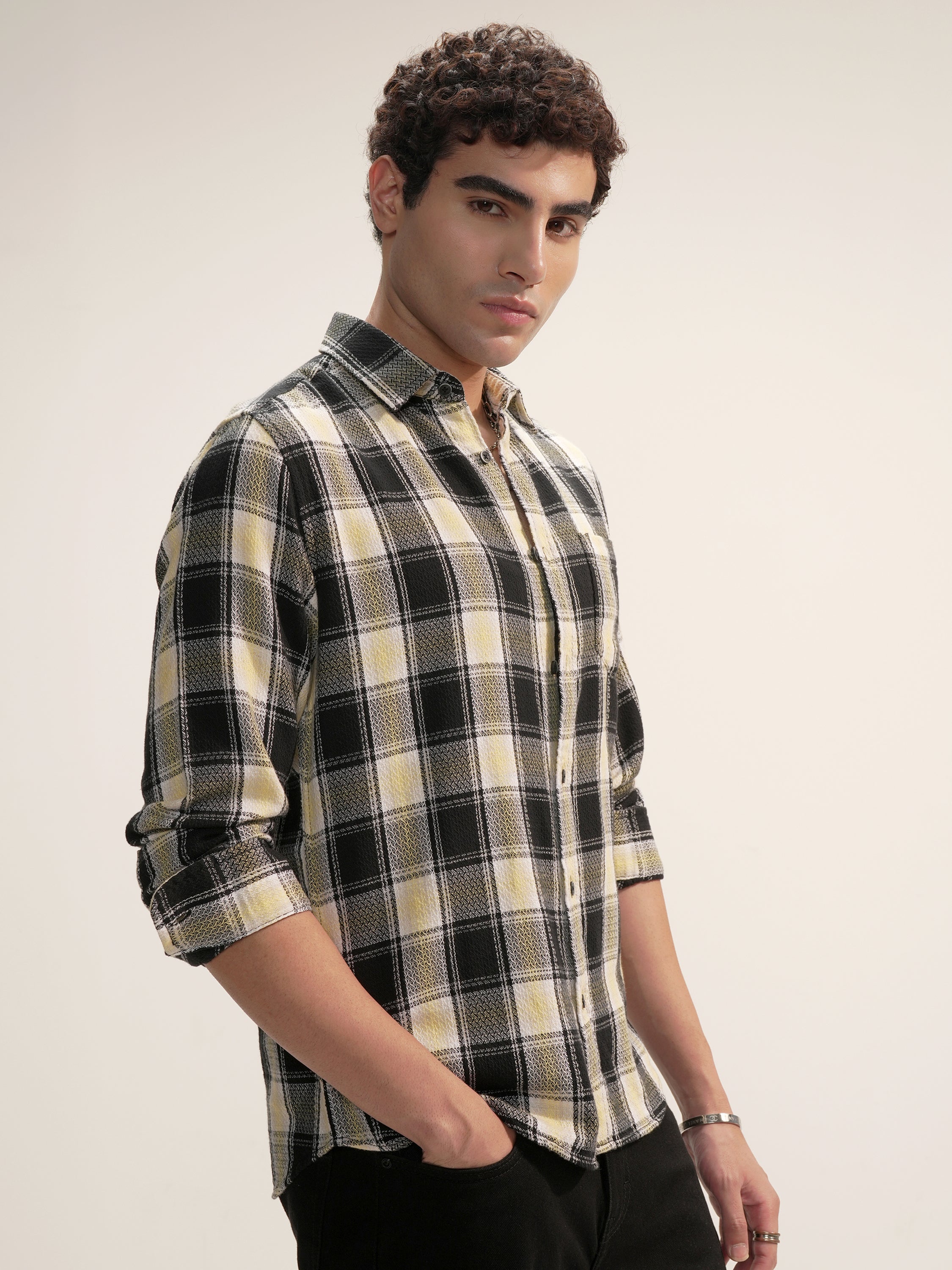 Highlander Men Black Checked Slim Fit Casual Shirt - Black - Image 6