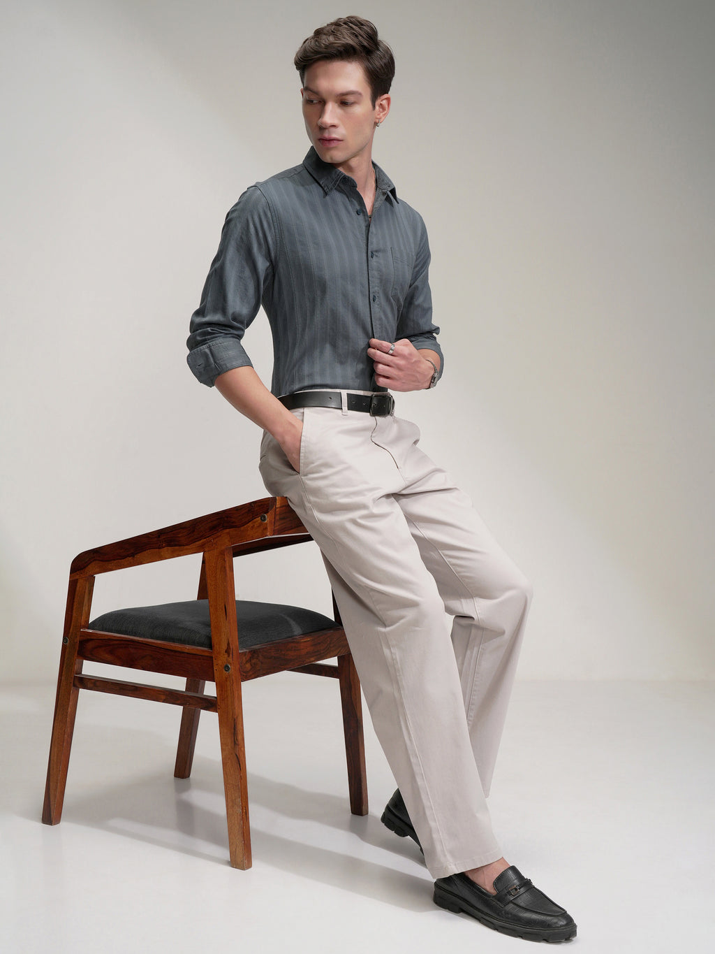 Highlander Men Grey Striped Slim Fit Casual Shirt - Grey - Image 2
