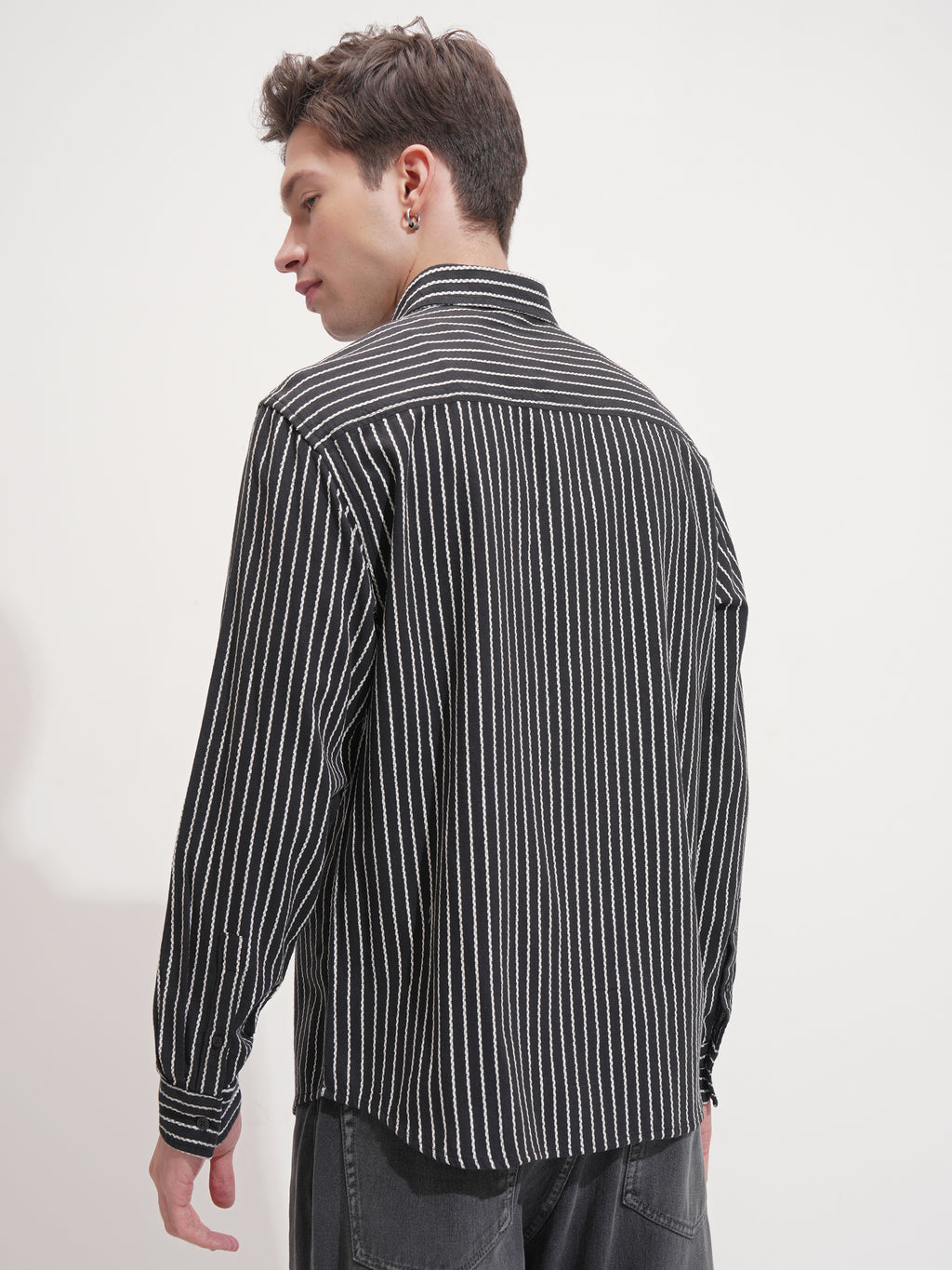 Highlander Men Black Striped Relaxed Fit Casual Shirt - Black - Image 3