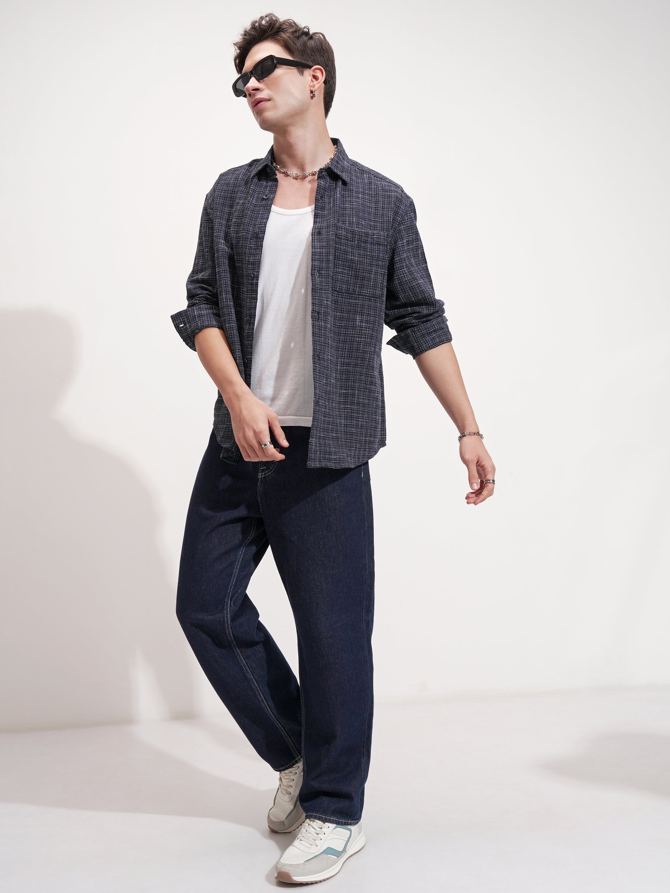 Highlander Men Navy Blue Checked Relaxed Fit Casual Shirt - Navy Blue - Image 2