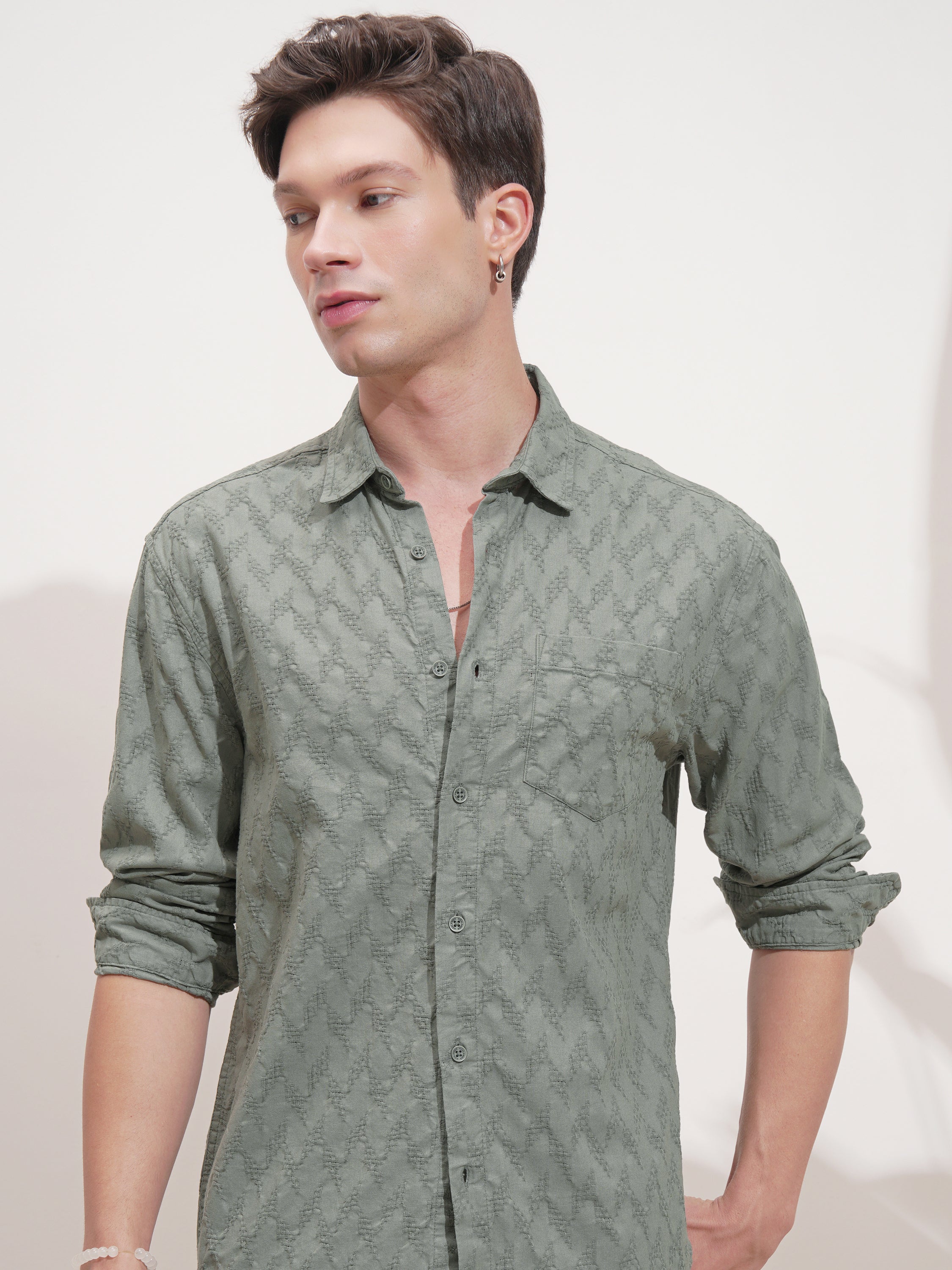 Highlander Men Green Self Design Relaxed Fit Casual Shirt - Green - Image 1