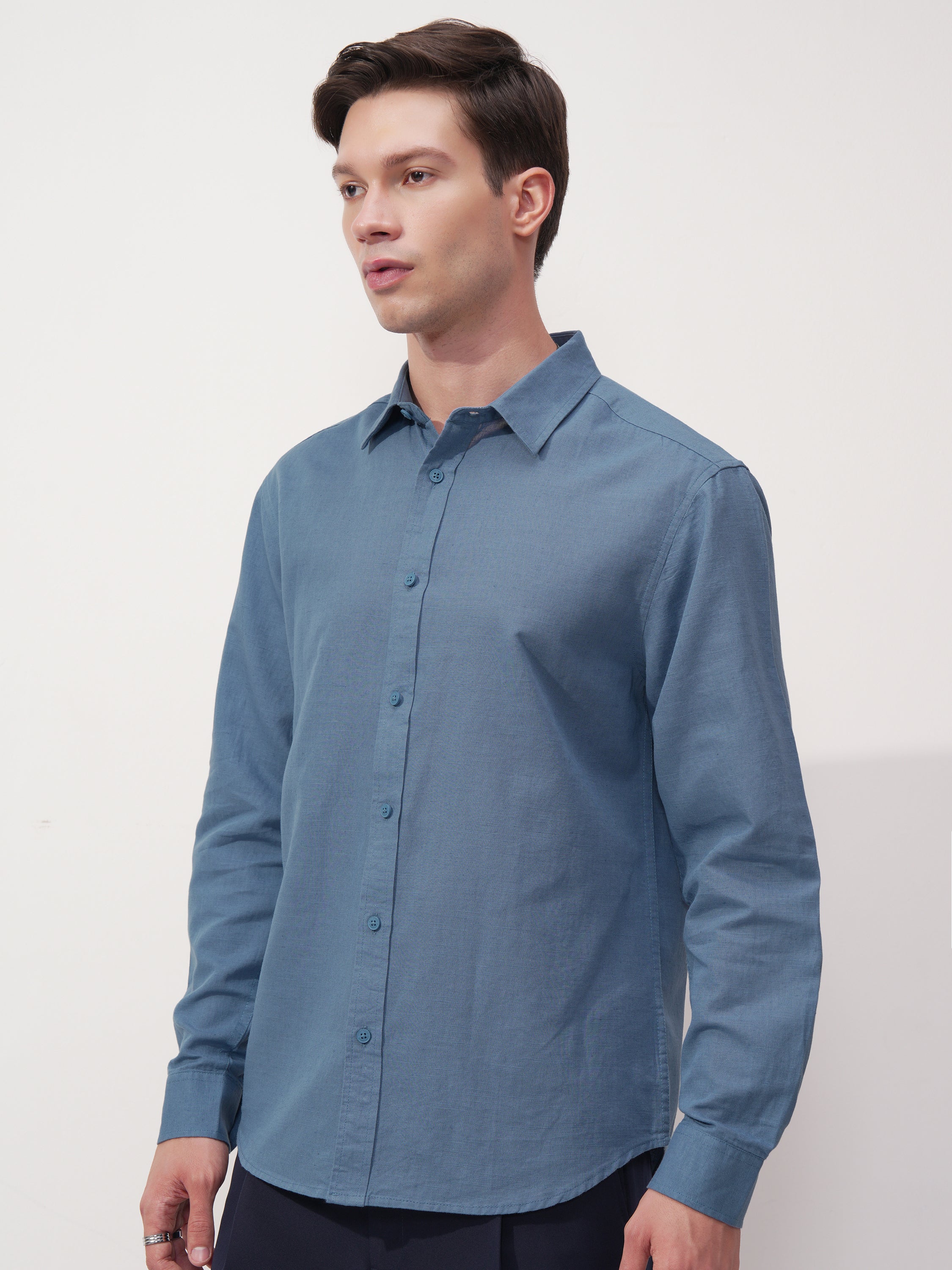 Highlander Men Blue Solid Relaxed Fit Casual Shirt - Blue - Image 4