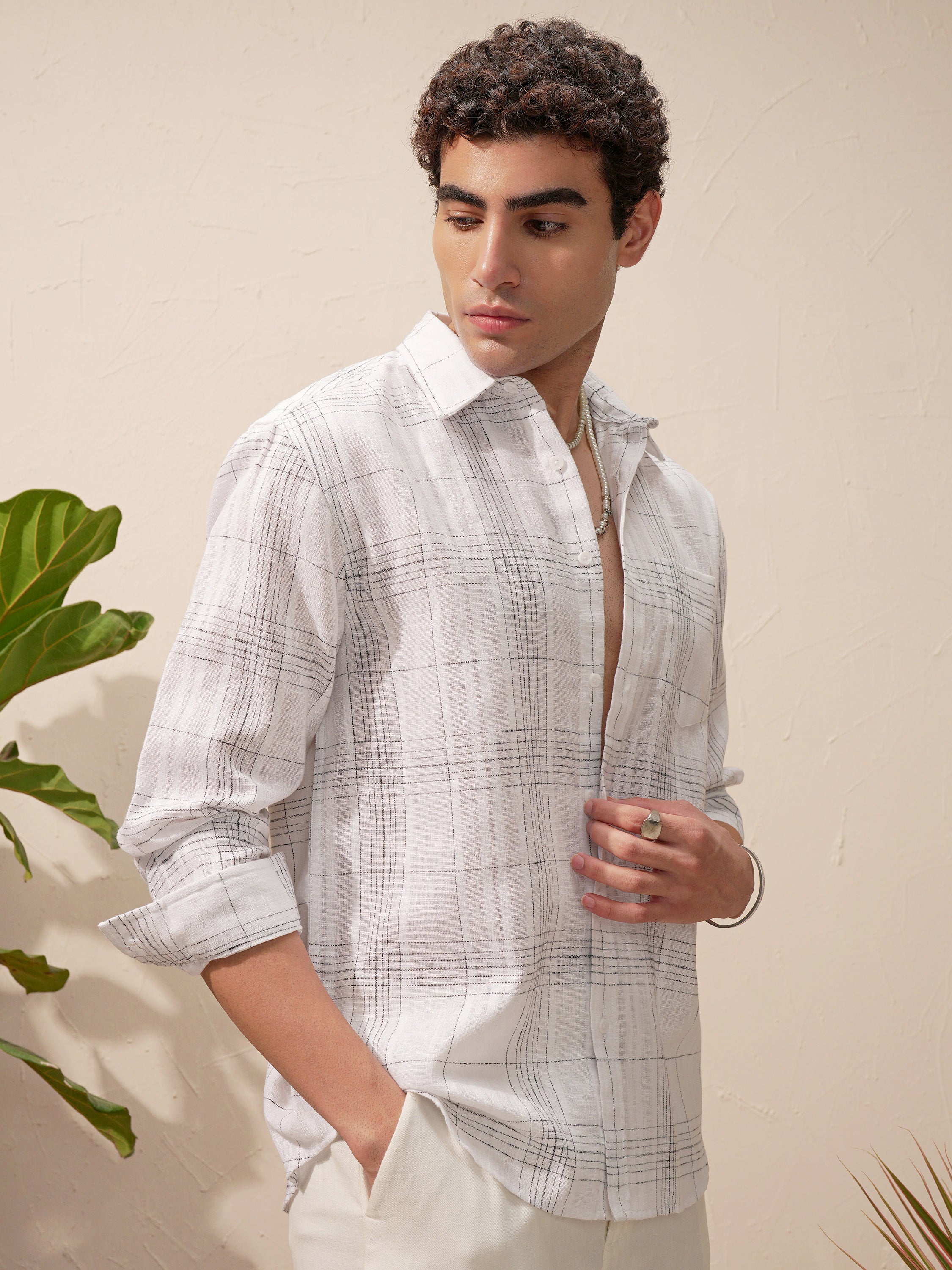 Highlander Men White Checked Relaxed Fit Casual Shirt - White - Image 6