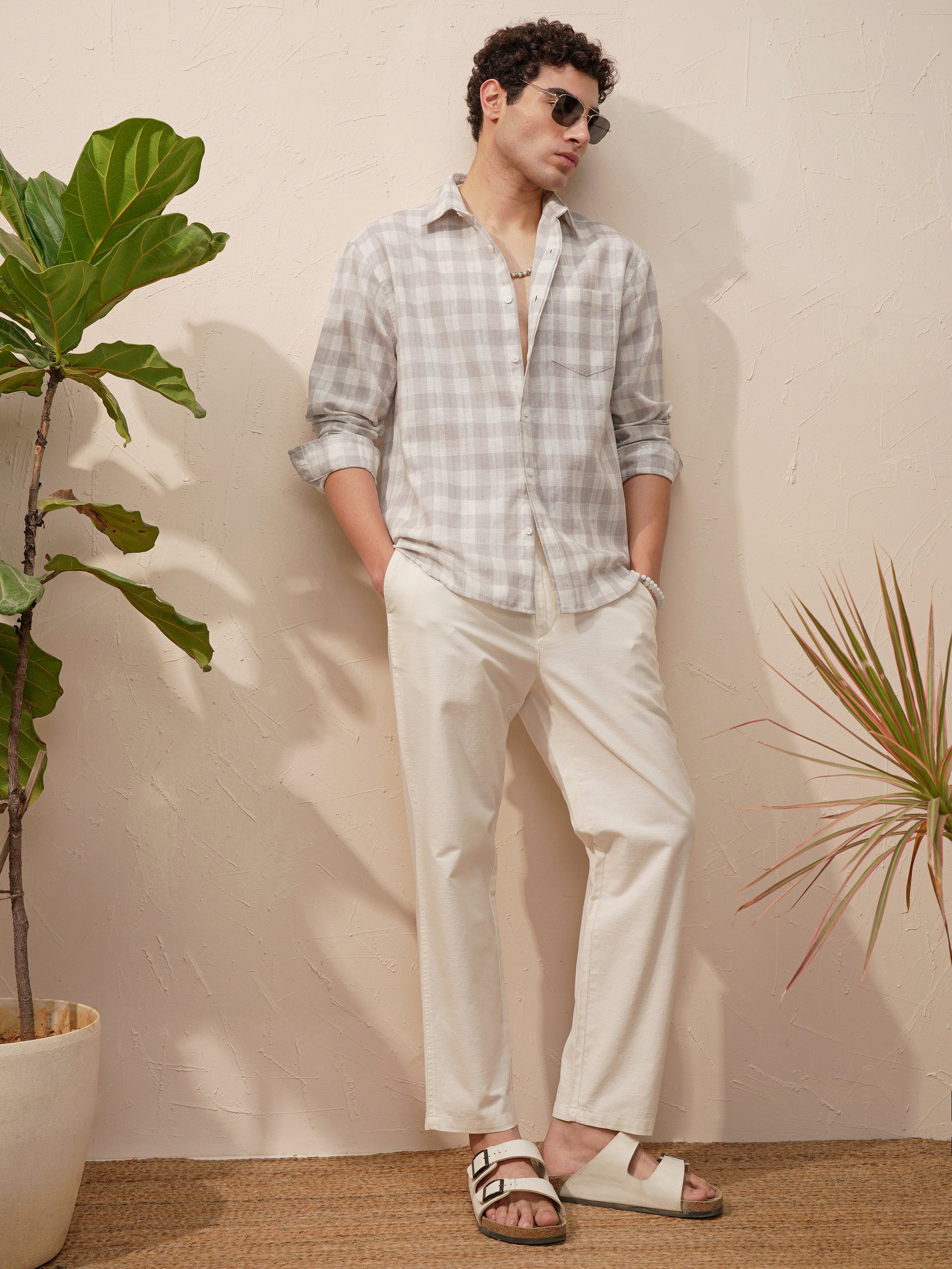 Highlander Men Grey Checked Relaxed Fit Casual Shirt - Grey - Image 2
