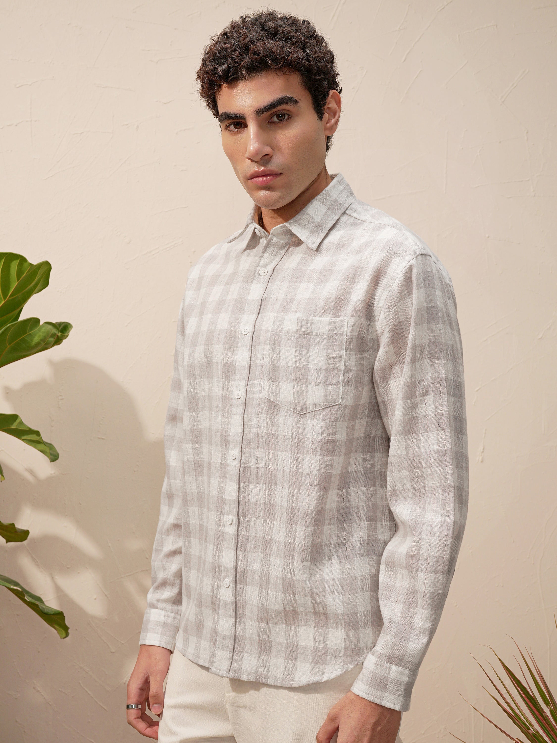 Highlander Men Grey Checked Relaxed Fit Casual Shirt - Grey - Image 4
