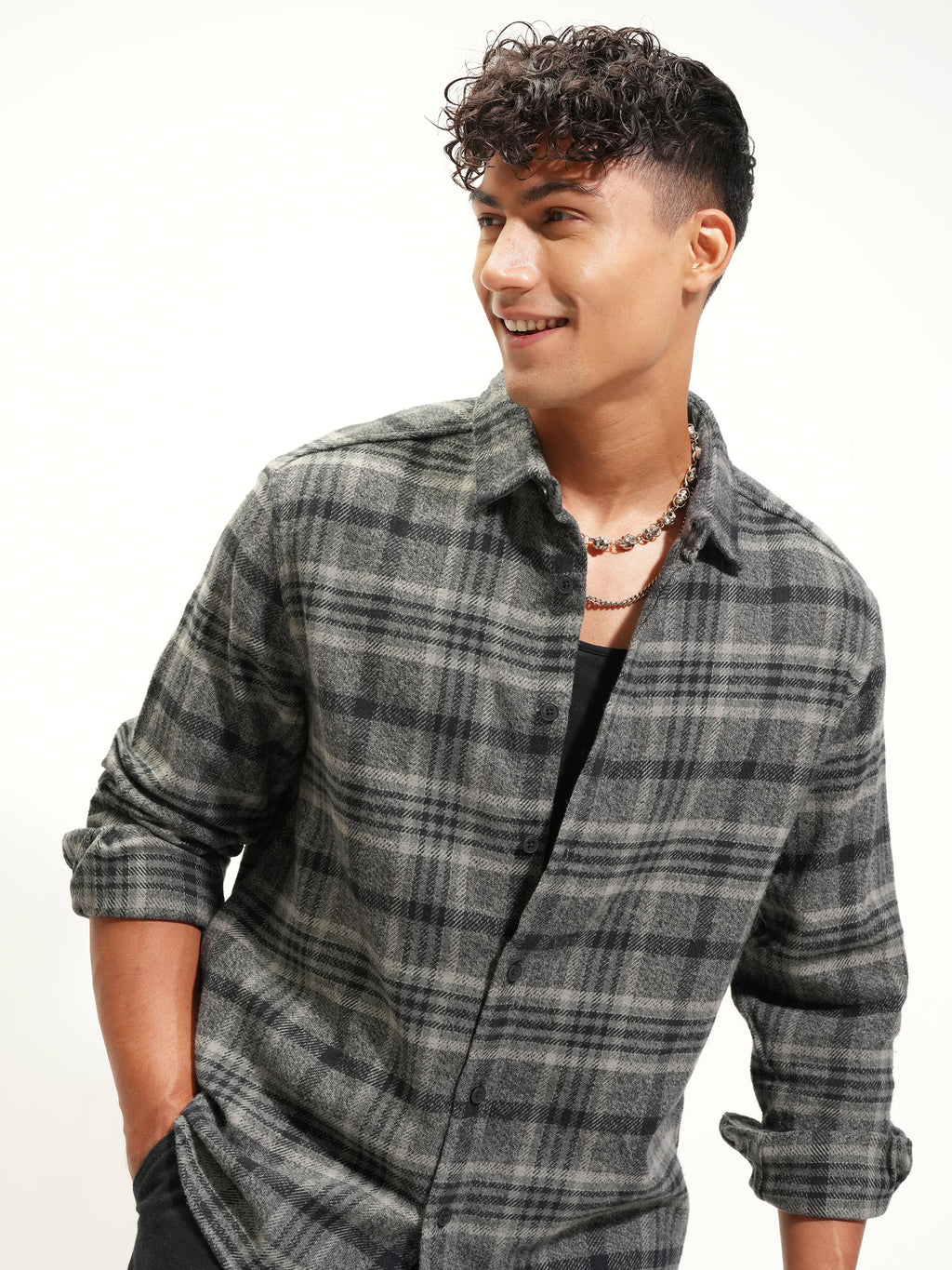 Highlander Men Grey Checked Relaxed Fit Casual Shirt - Grey - Image 1