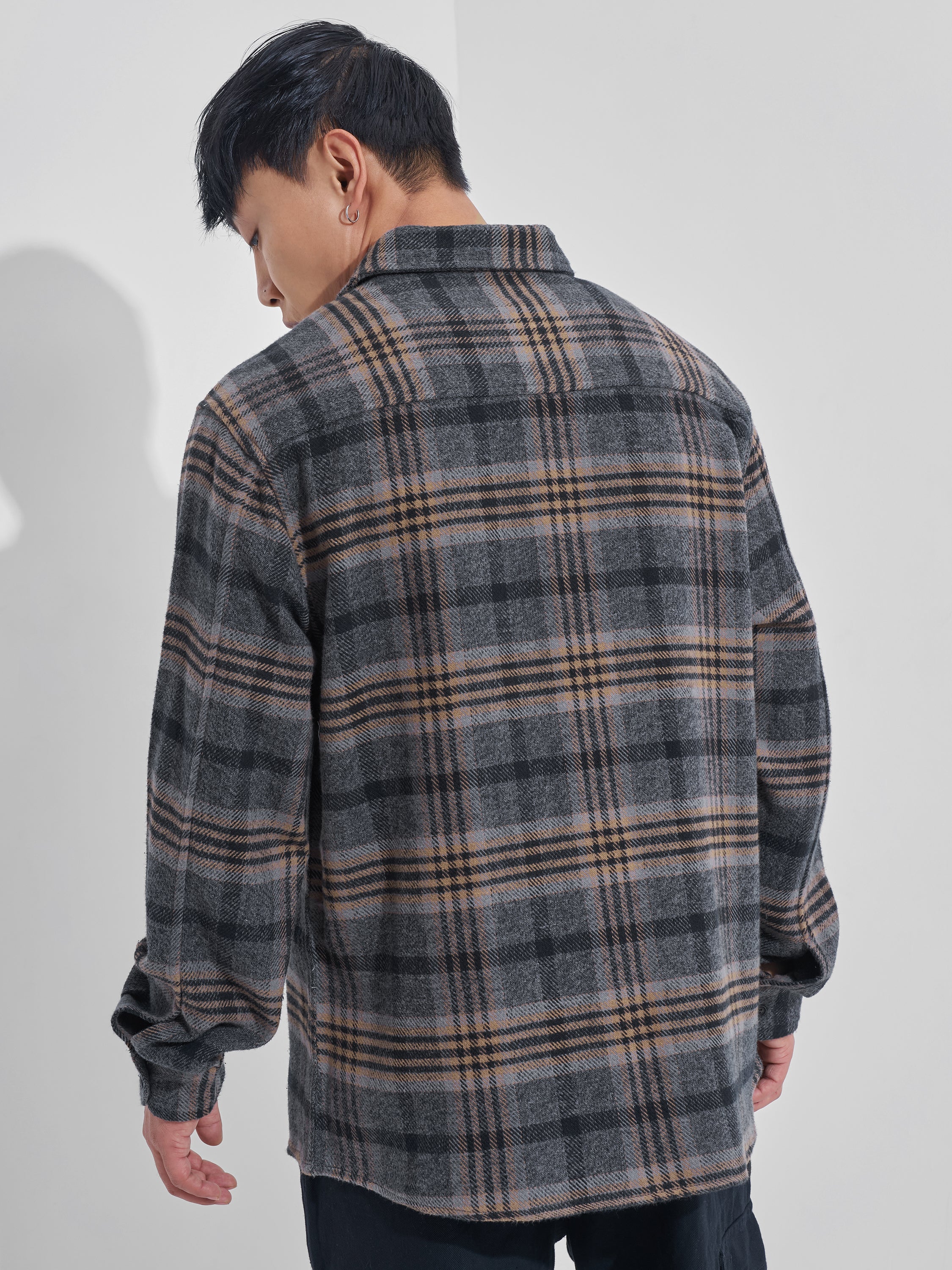 Highlander Men Green Checked Relaxed Fit Casual Shirt - Green - Image 3