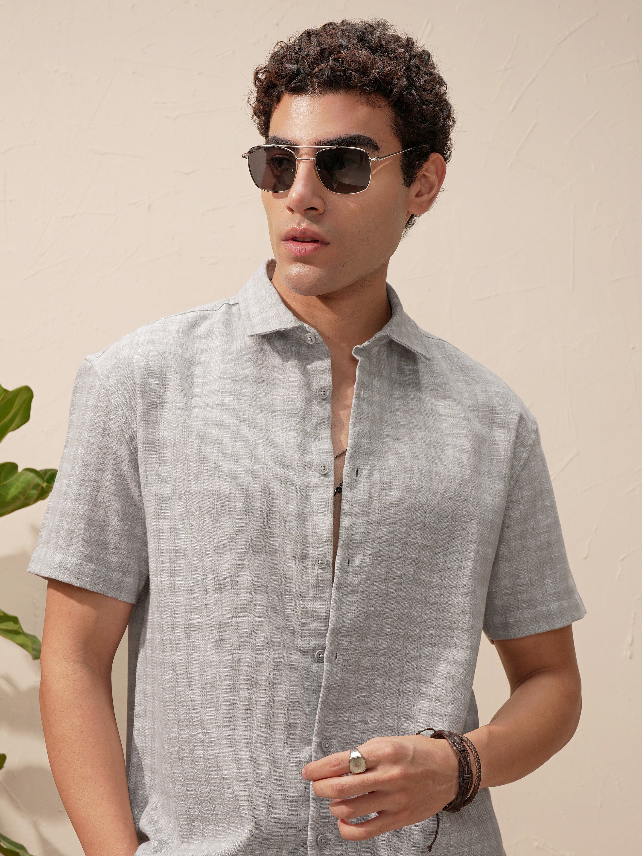Highlander Men Grey Checked Relaxed Fit Casual Shirt - Grey - Image 1