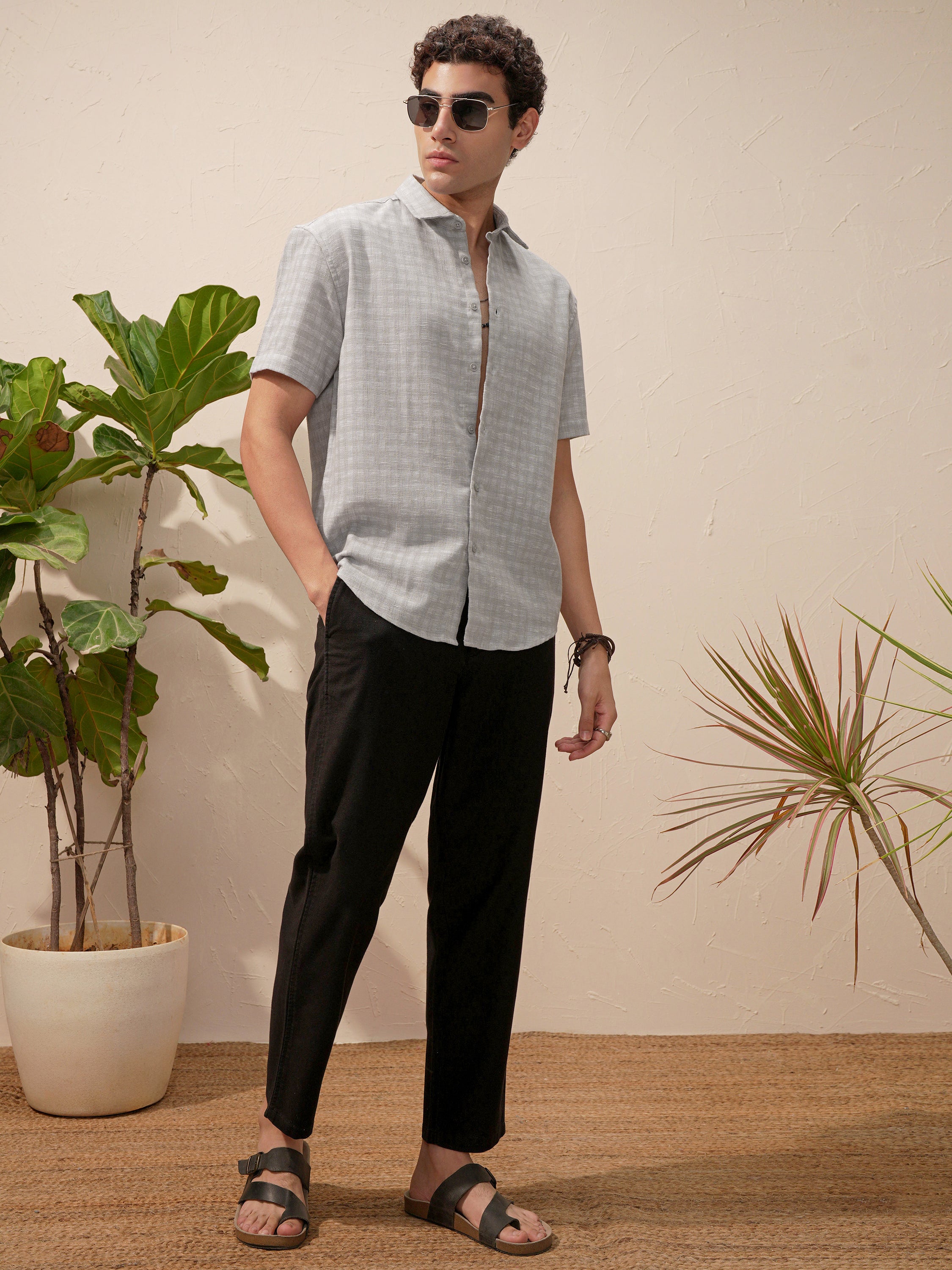 Highlander Men Grey Checked Relaxed Fit Casual Shirt - Grey - Image 2