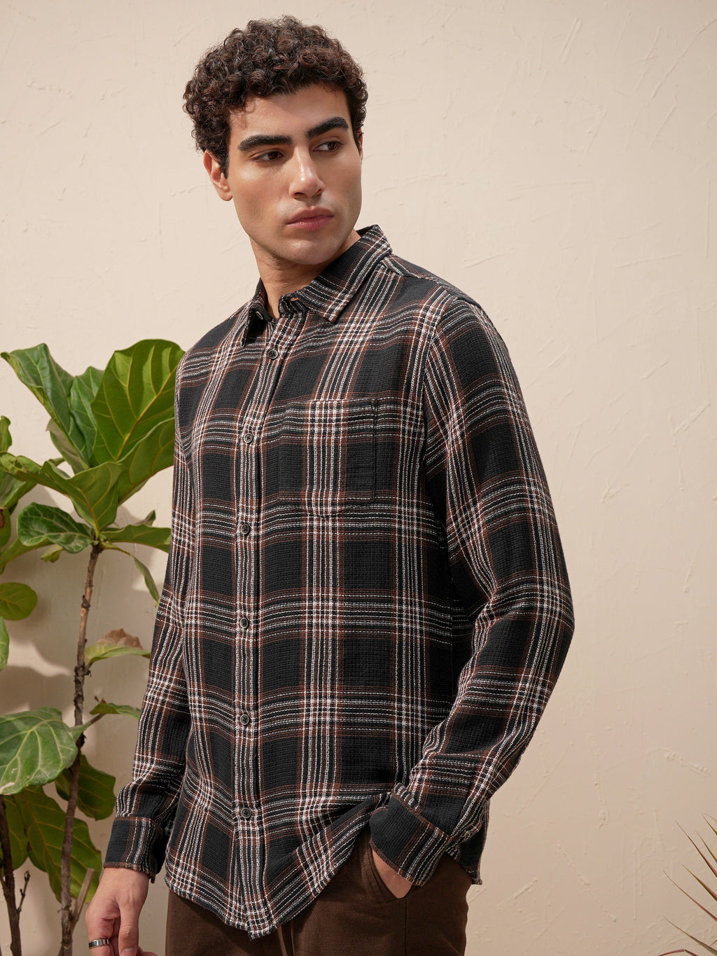 Highlander Men Navy Blue Checked Slim Fit Casual Shirt - Navy Blue - Image 4