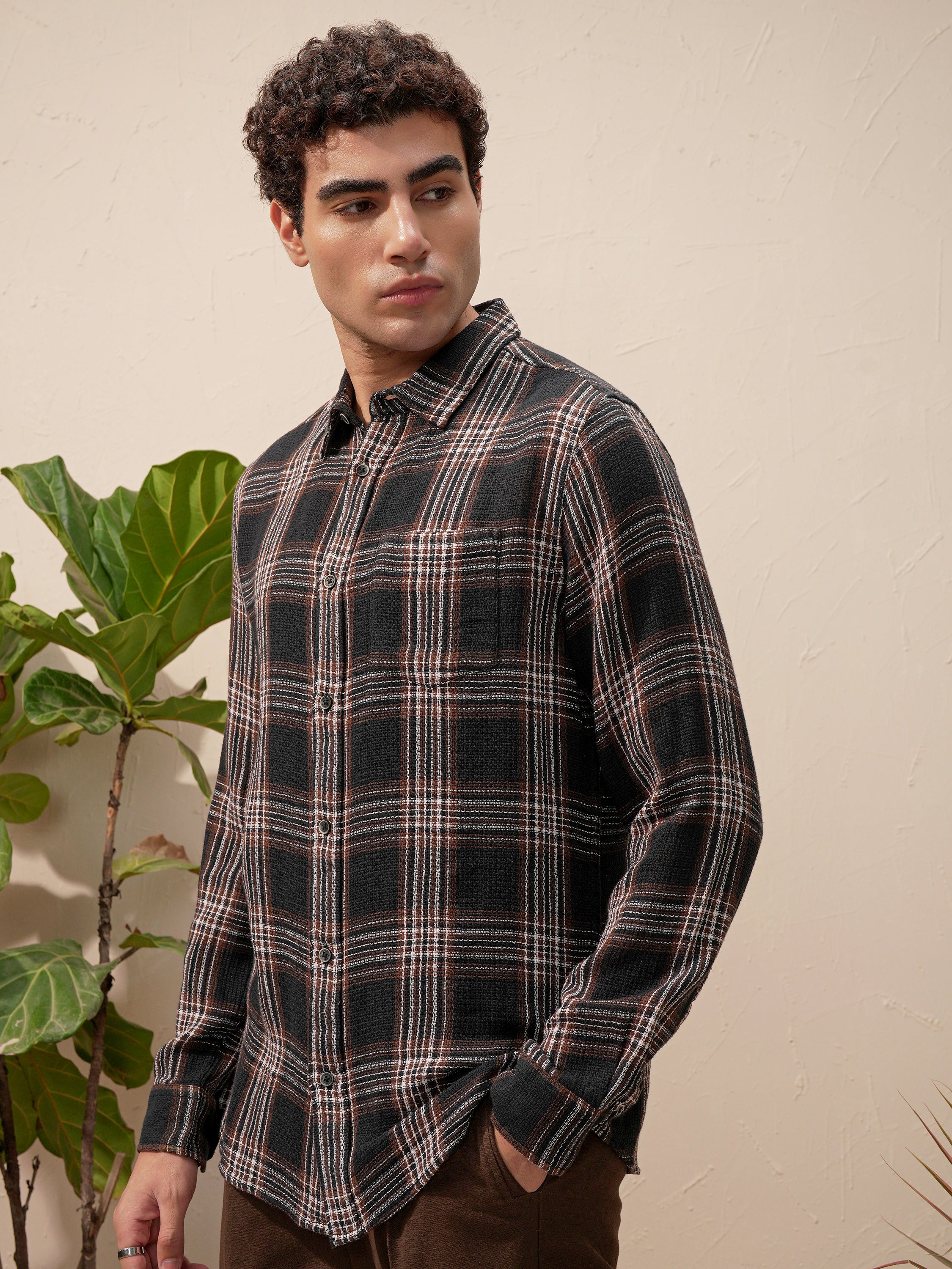 Highlander Men Navy Blue Checked Slim Fit Casual Shirt - Navy Blue - Image 4